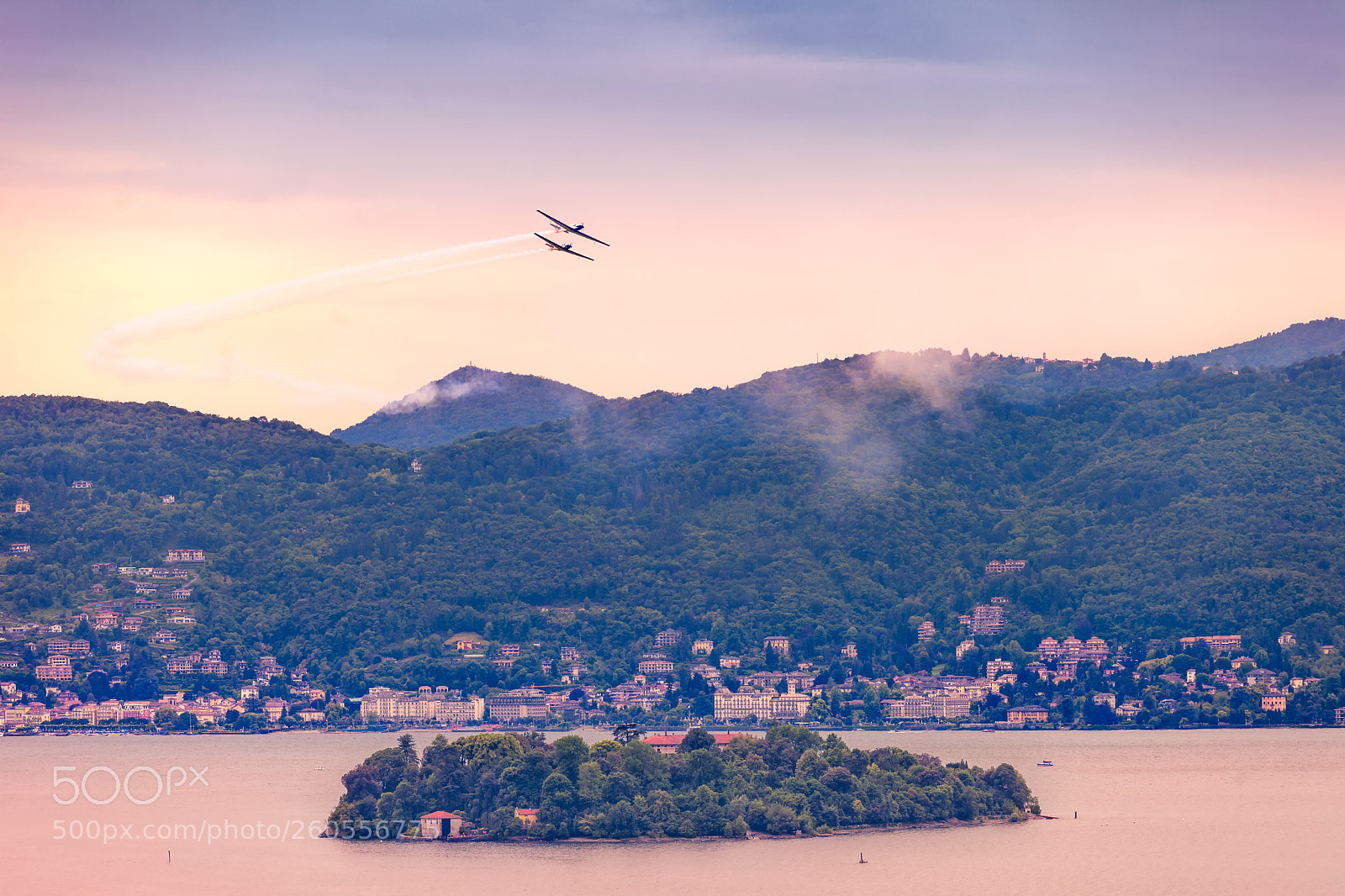 Canon EOS 5D Mark II sample photo. Scenic view of isola photography