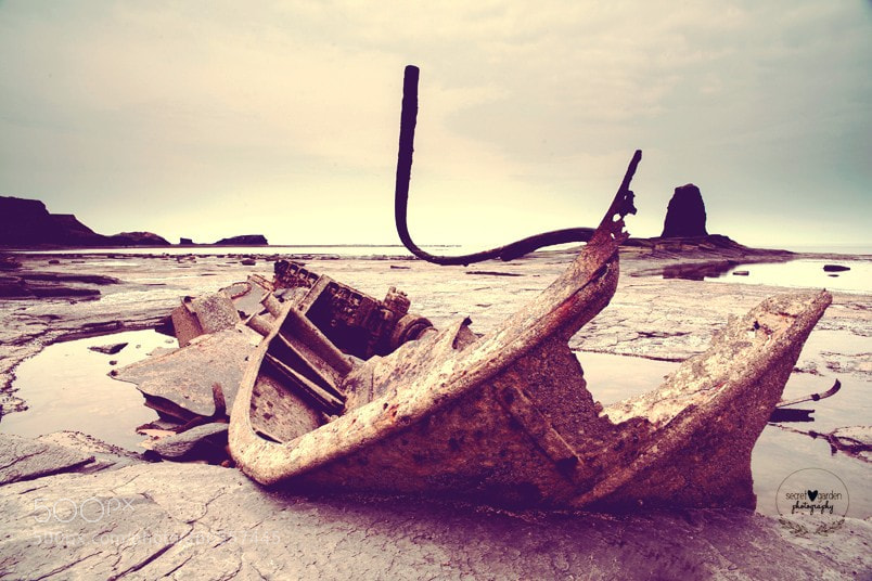 Canon EOS 5D Mark II sample photo. Saltwick bay photography