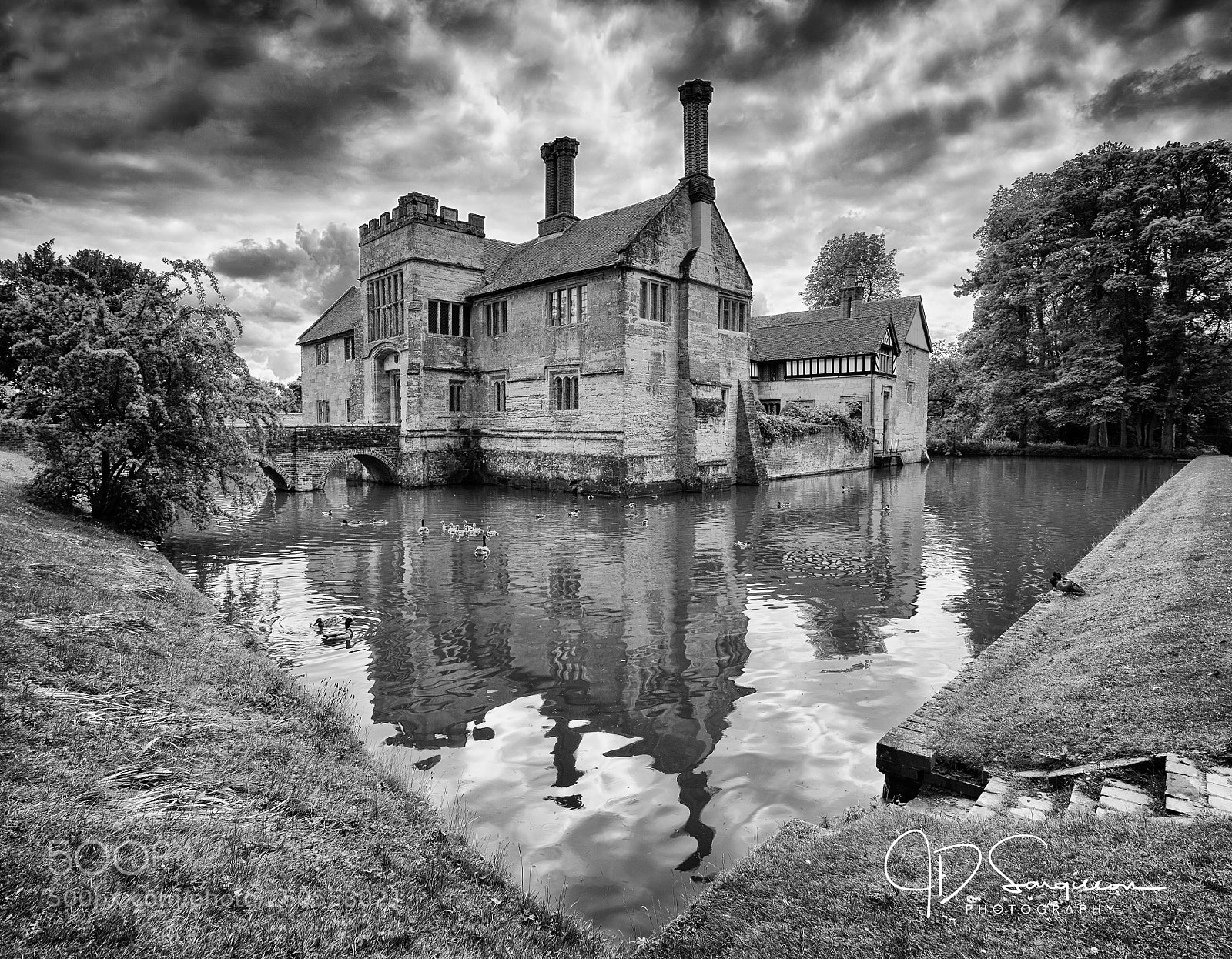 Sony a7 III sample photo. Baddesley clinton - moated photography