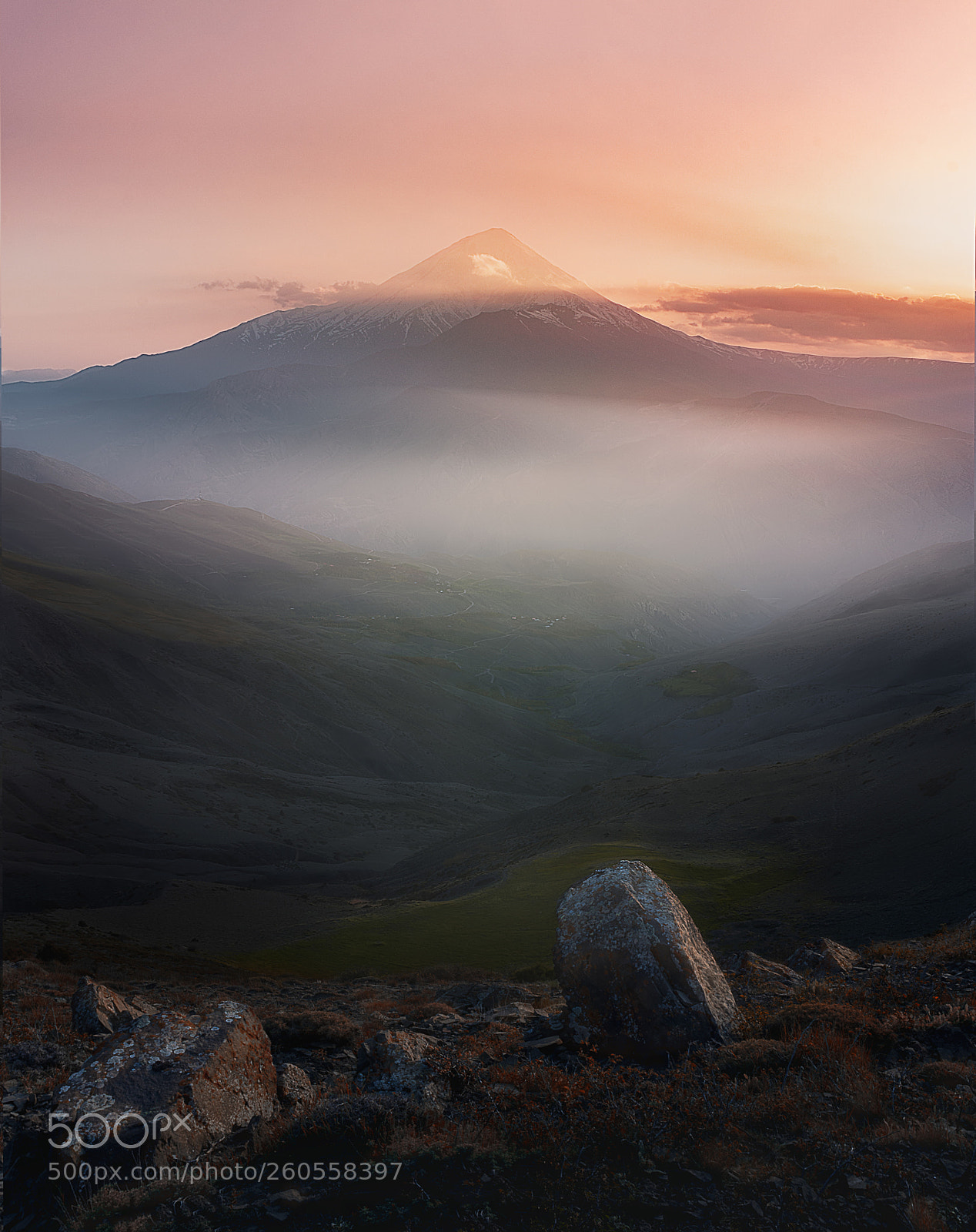 Nikon D7200 sample photo. Damavand mount photography