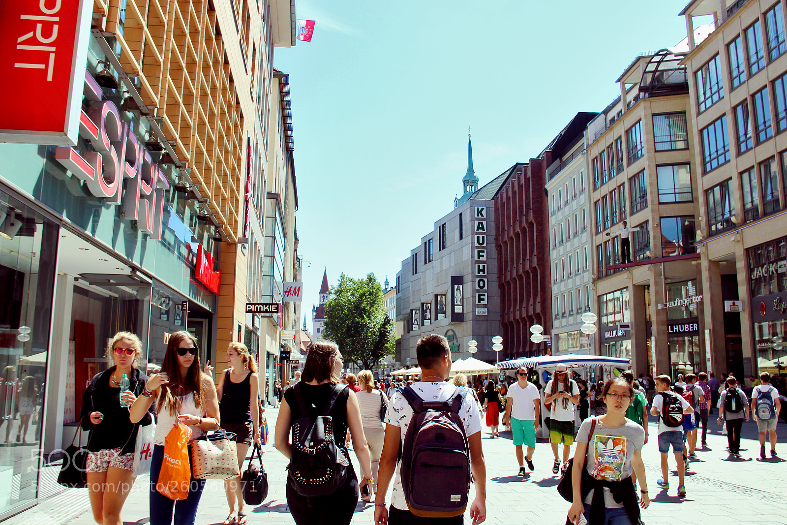 Canon EOS 600D (Rebel EOS T3i / EOS Kiss X5) sample photo. Munich photography