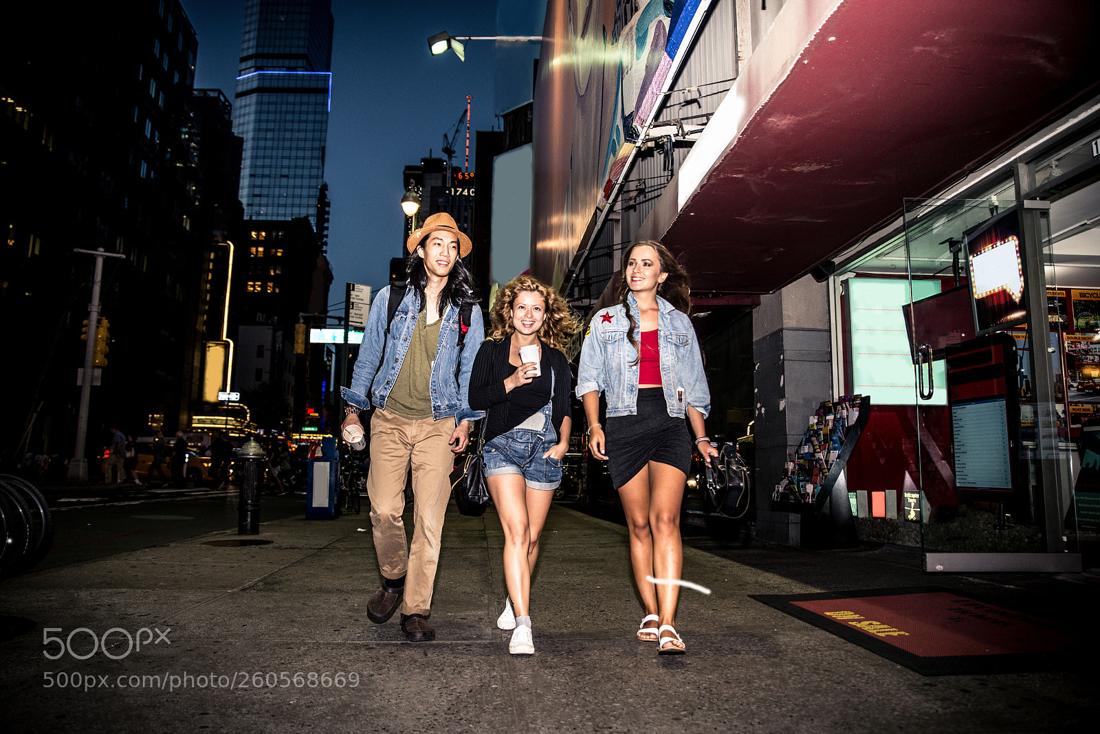 Nikon D610 sample photo. Friends meeting outdoors photography