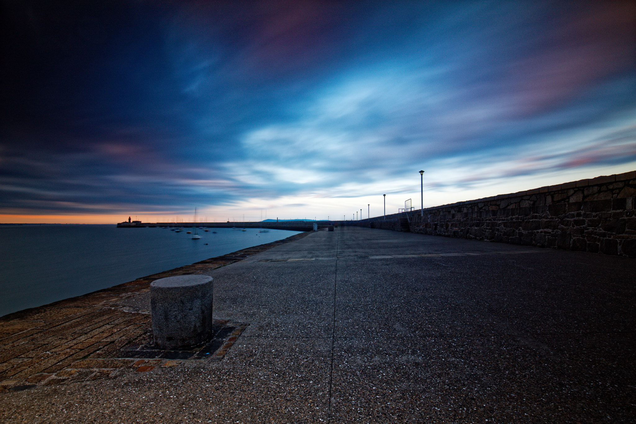 Canon EF 16-35mm F4L IS USM sample photo. The deserted pier!! photography