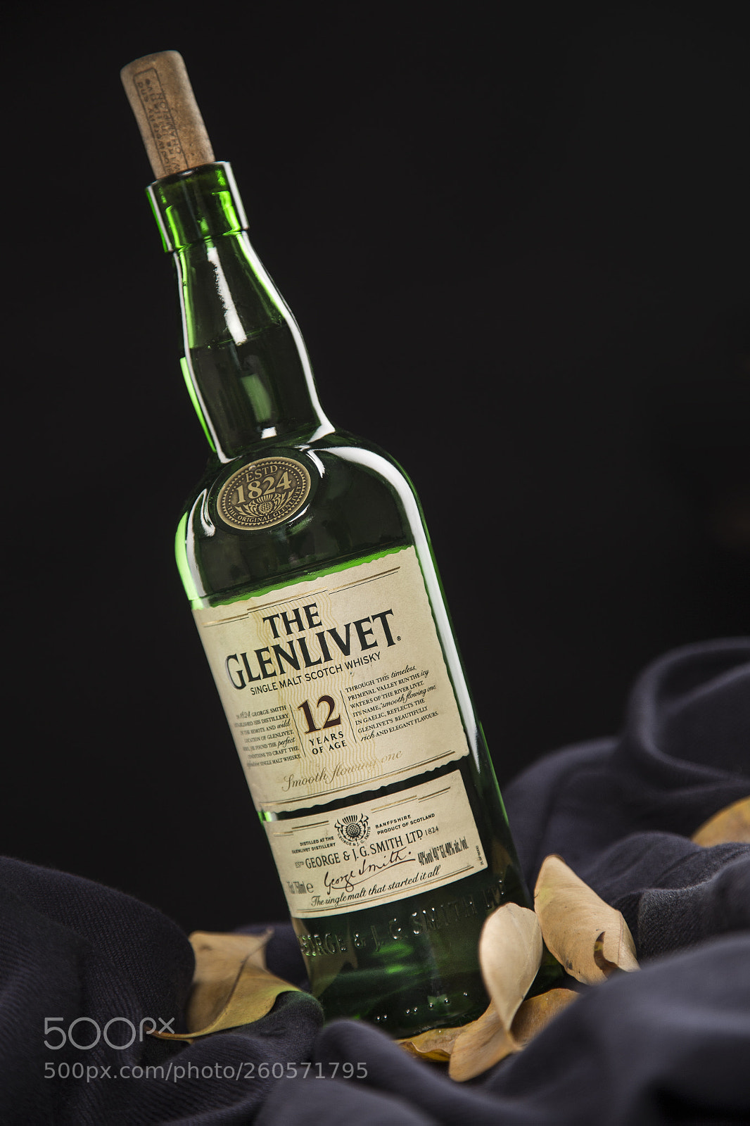 Canon EOS 6D sample photo. The glenlivet bottle click photography