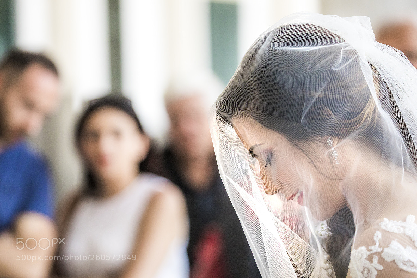 Canon EOS 5D Mark IV sample photo. Entering the church photography