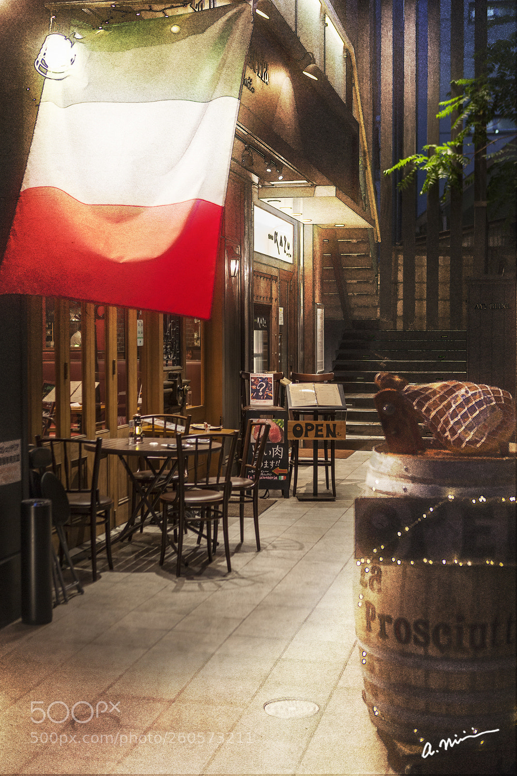 Canon EOS 5D Mark II sample photo. Silent cafe photography