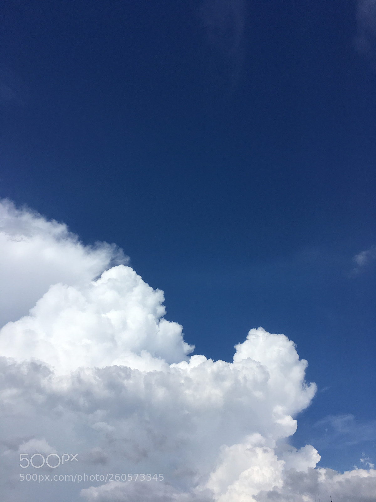 Apple iPhone SE sample photo. Cloudy photography