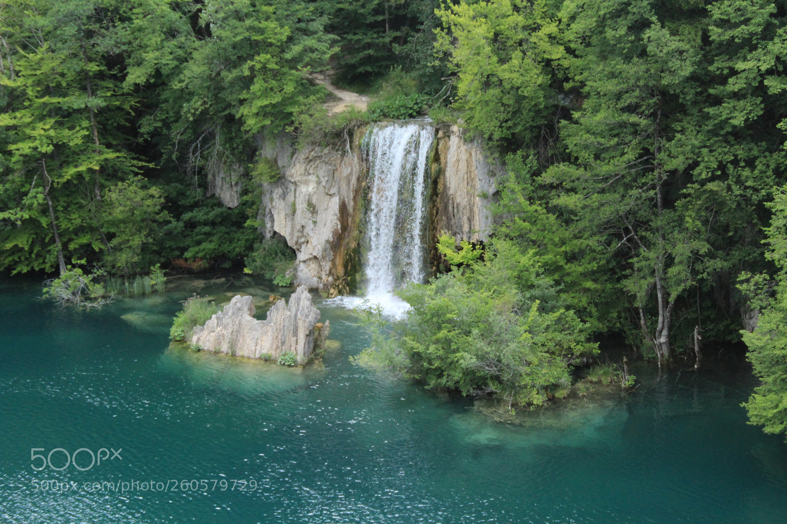Canon EOS 1300D (EOS Rebel T6 / EOS Kiss X80) sample photo. Croatie lac de plitvice photography