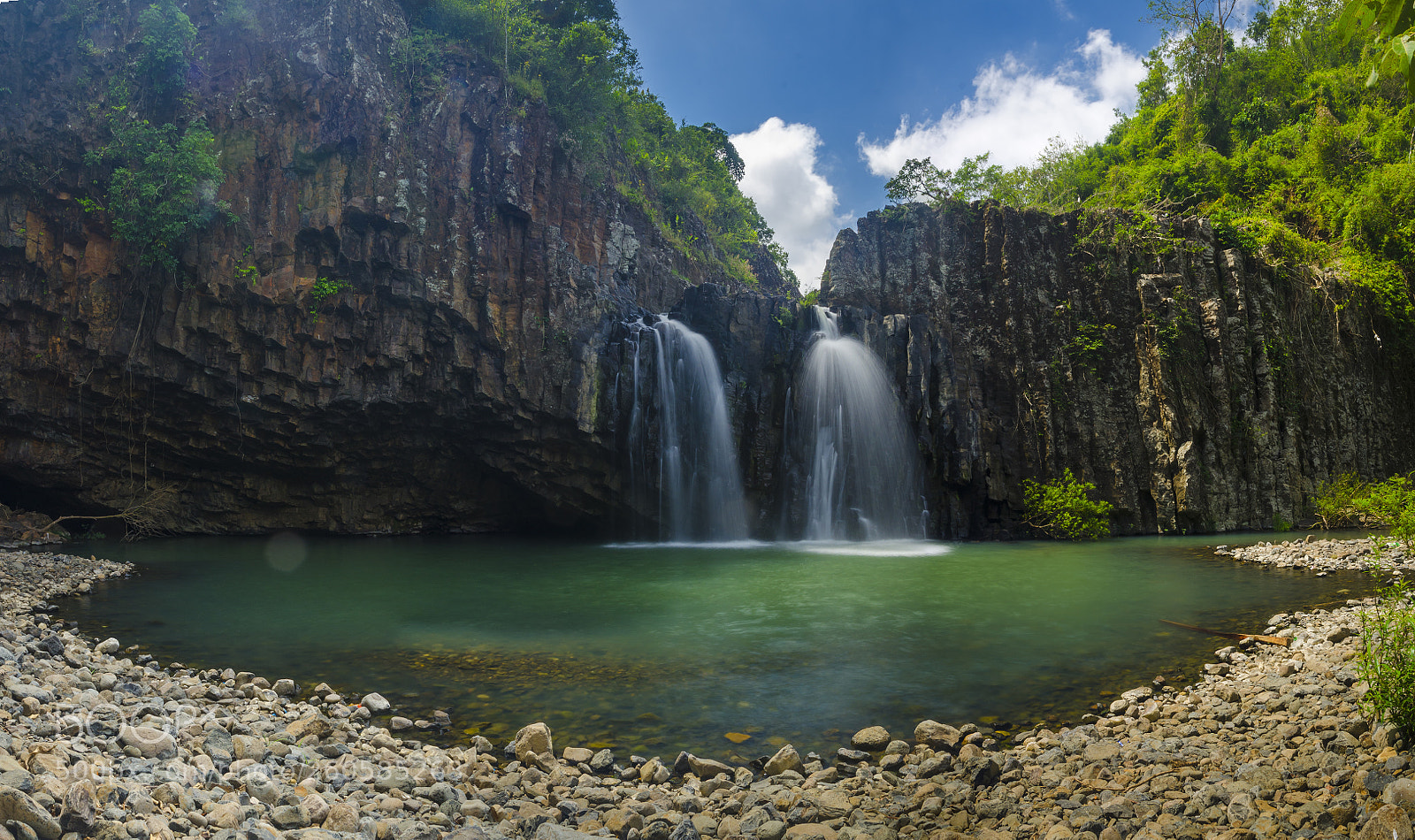 Nikon D7000 sample photo. Rock and water photography