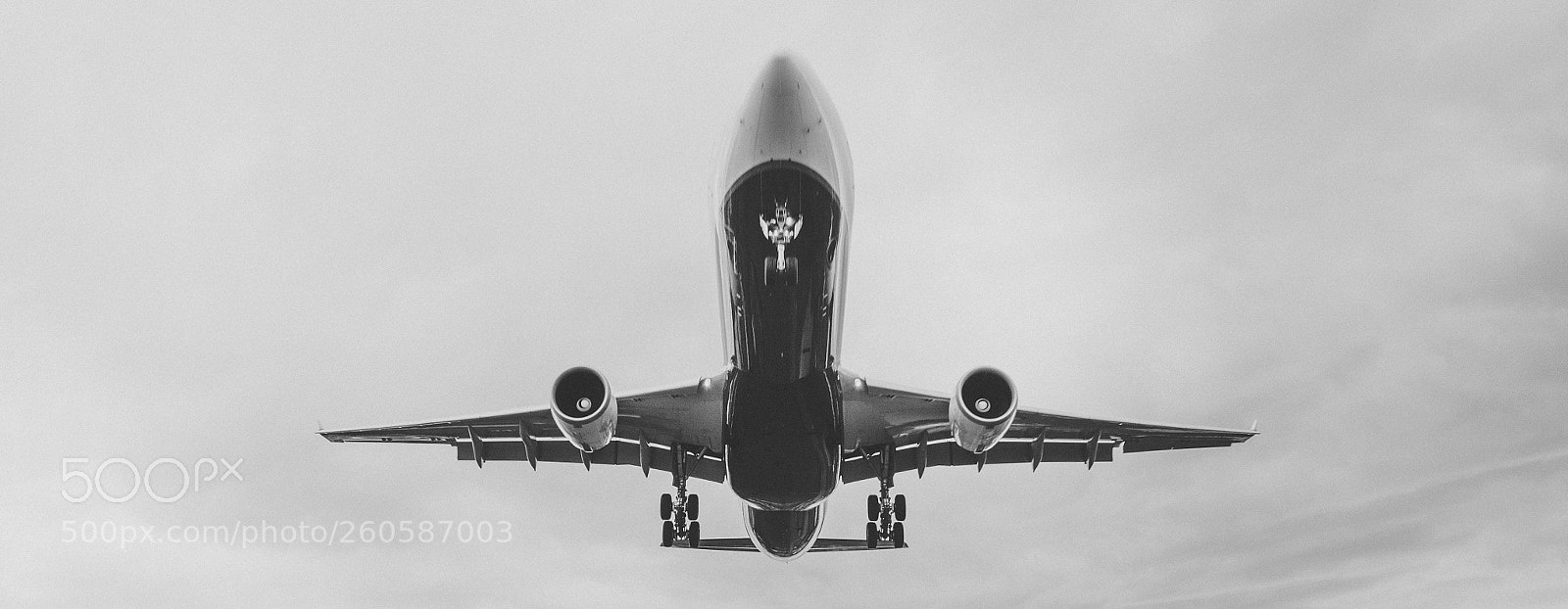 Pentax K-50 sample photo. Landing photography