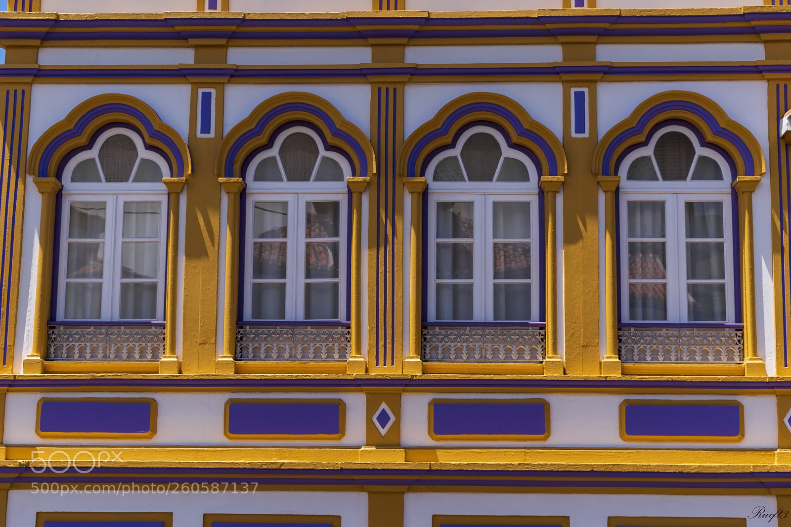 Nikon D5600 sample photo. Windows photography