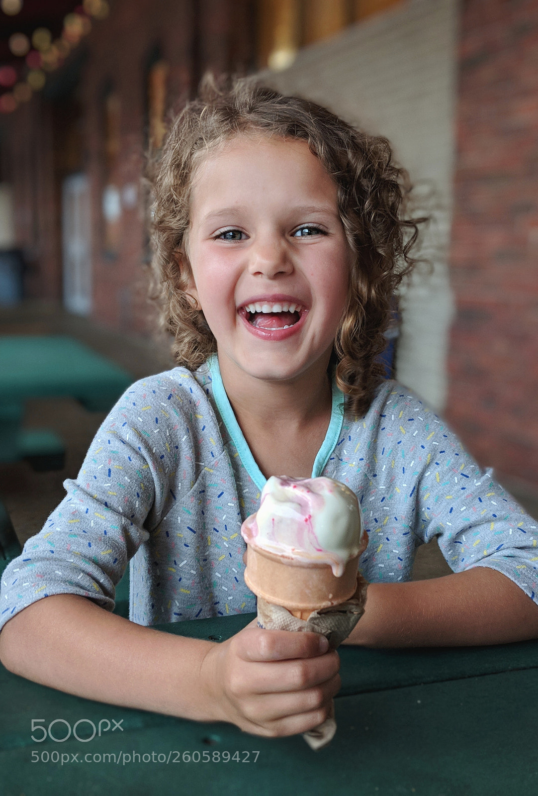 Google Pixel 2 sample photo. Summer smile with ice photography