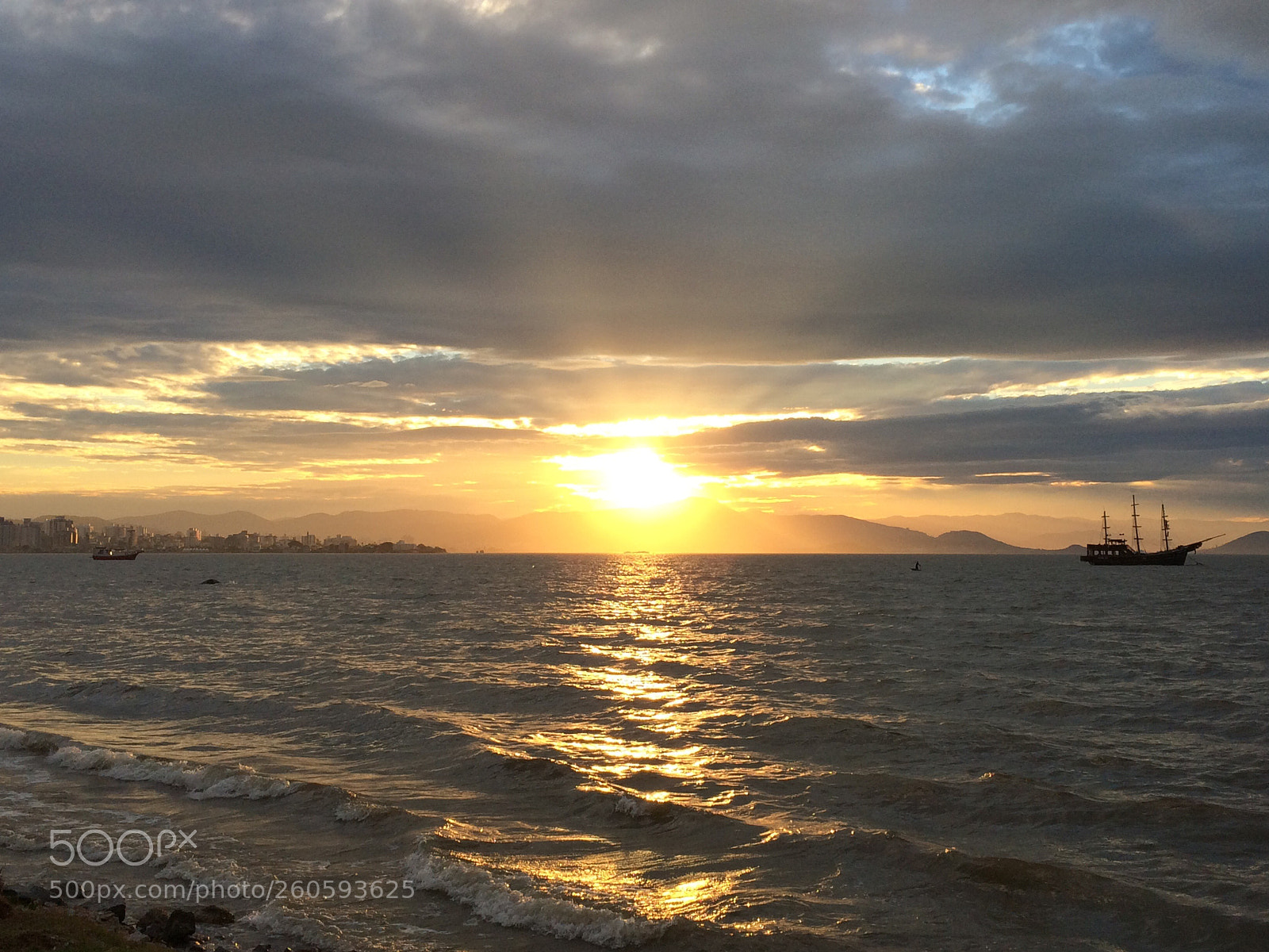Apple iPhone 5s sample photo. Life origin photography