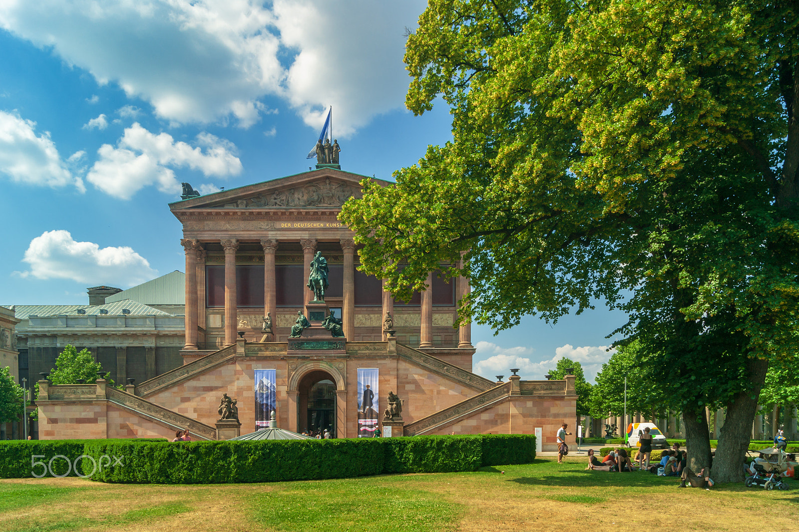 Sony Alpha DSLR-A290 sample photo. Walk through the city of berlin photography