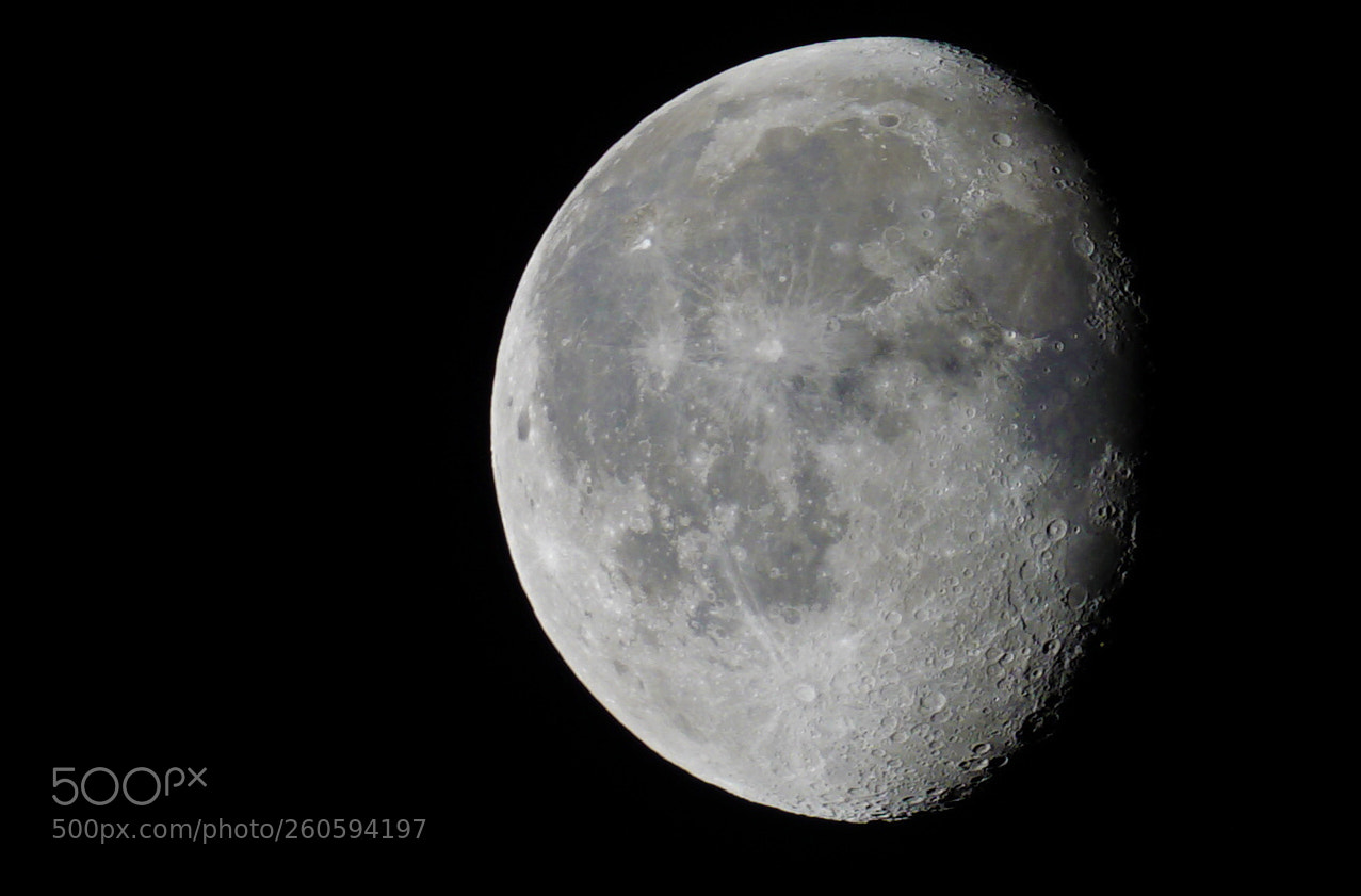 Sony a7R II sample photo. Moon - 03,06,2018 photography