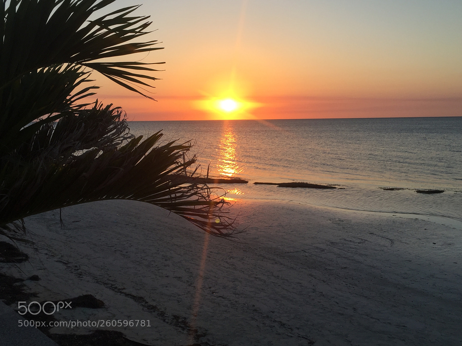 Apple iPhone 6 Plus sample photo. Cuban island sunset photography