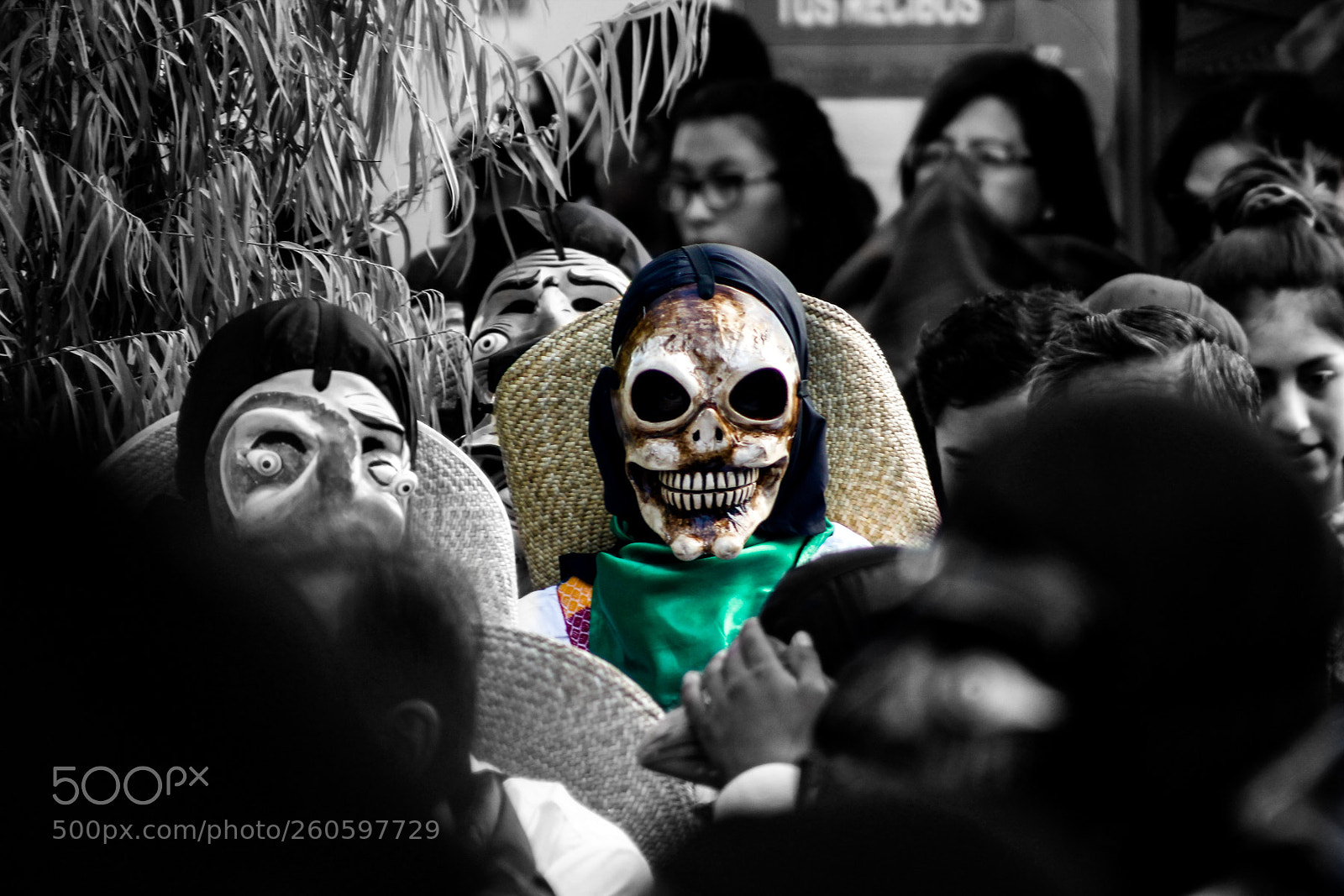 Canon EOS 1200D (EOS Rebel T5 / EOS Kiss X70 / EOS Hi) sample photo. Death mask photography