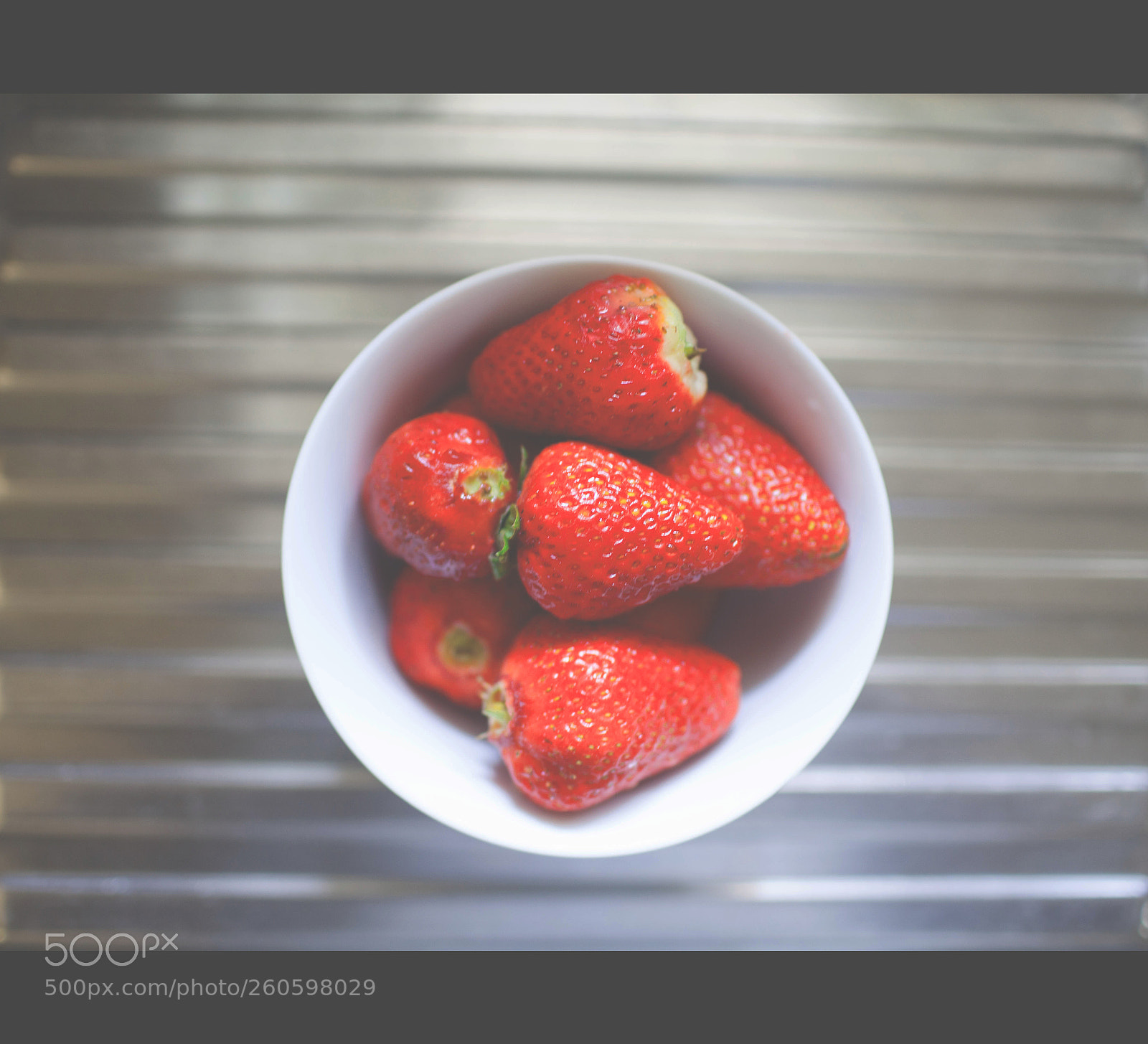 Canon EOS 5D Mark II sample photo. 21/52 - strawberry fields photography