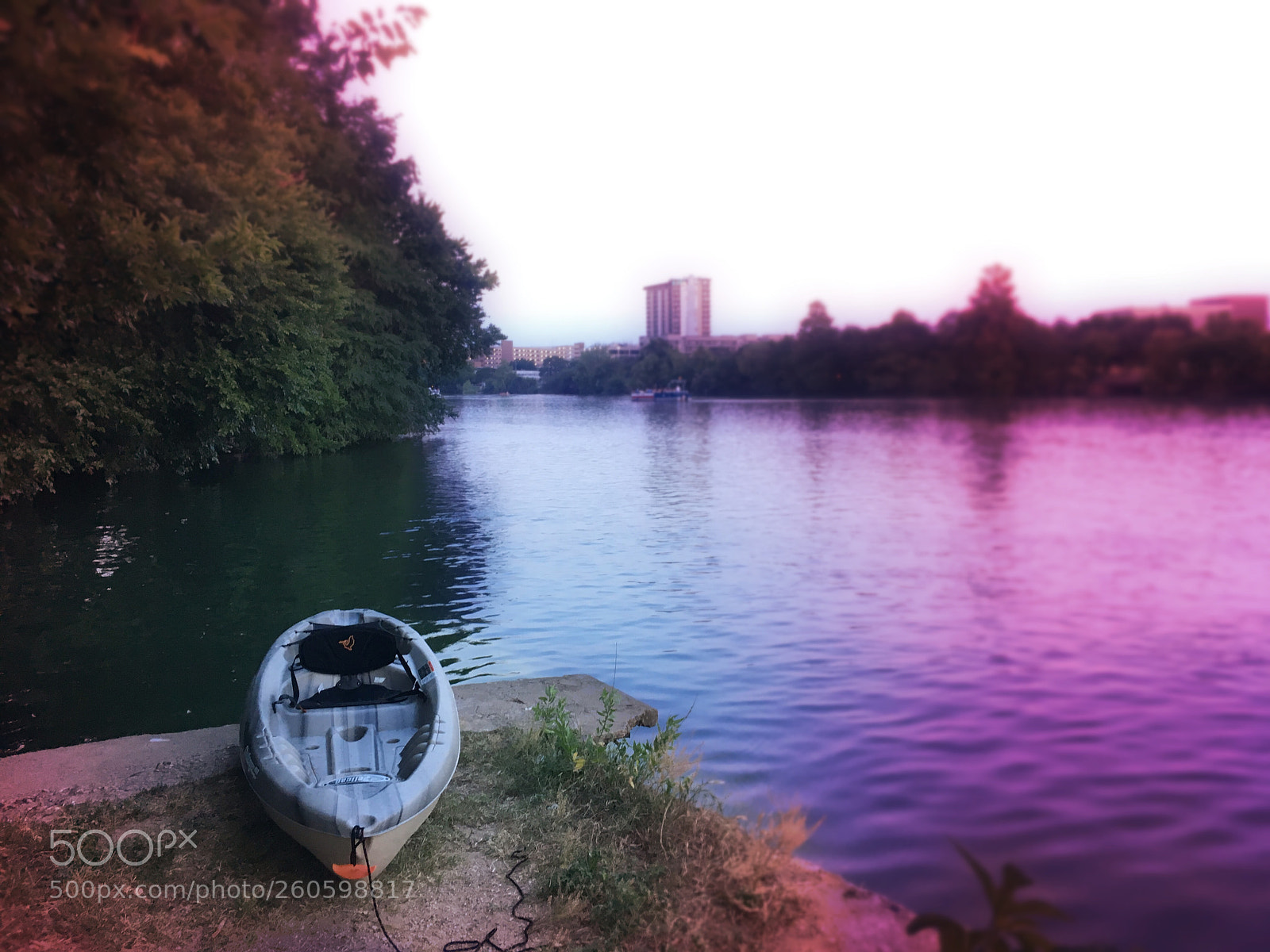 Apple iPhone SE sample photo. River photography