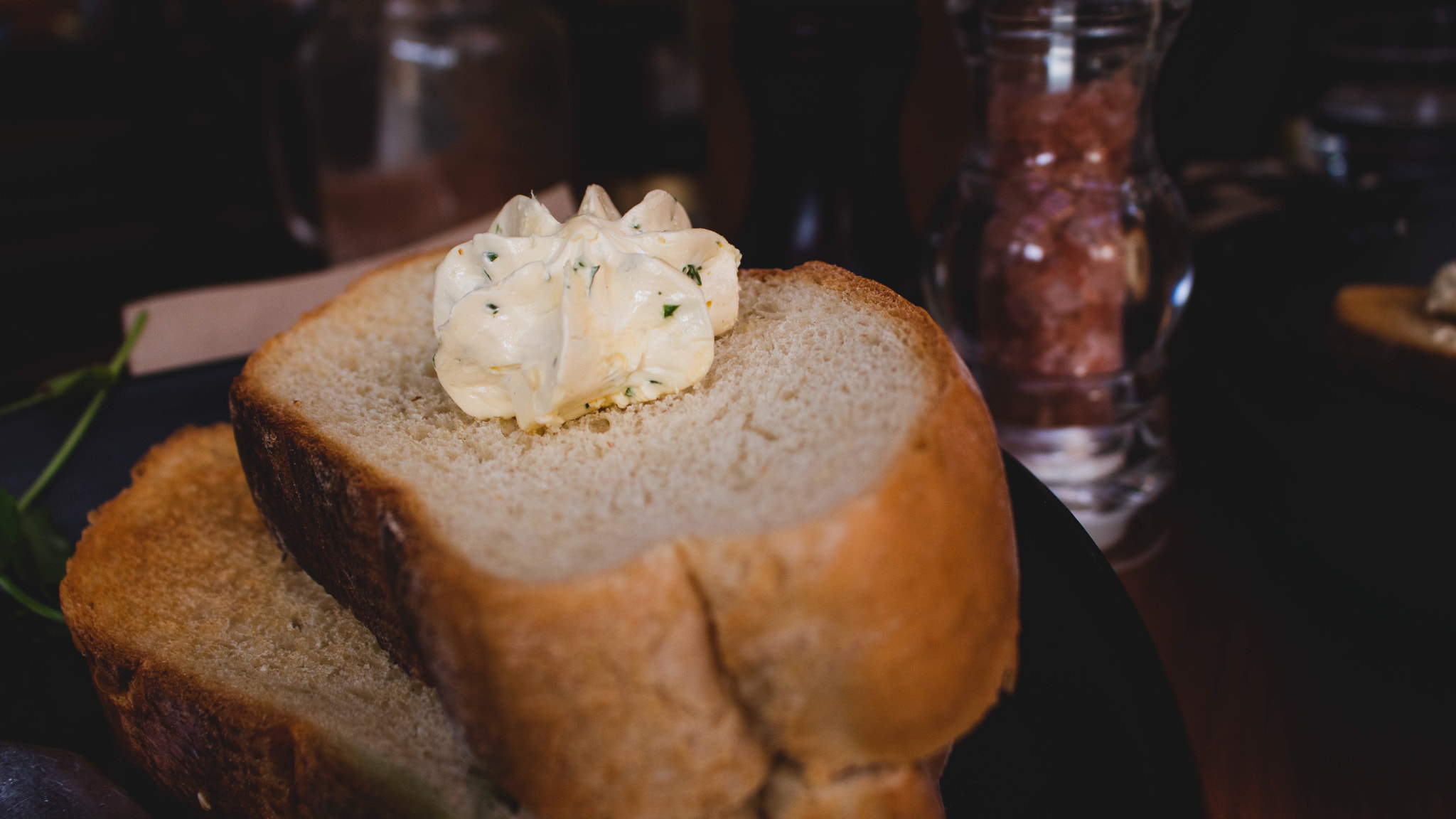 Canon EOS M6 sample photo. Bread photography