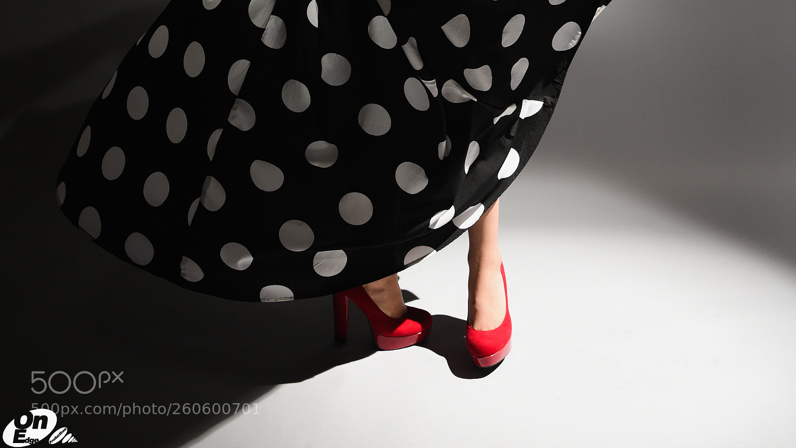 Nikon D750 sample photo. A dash of crimson photography