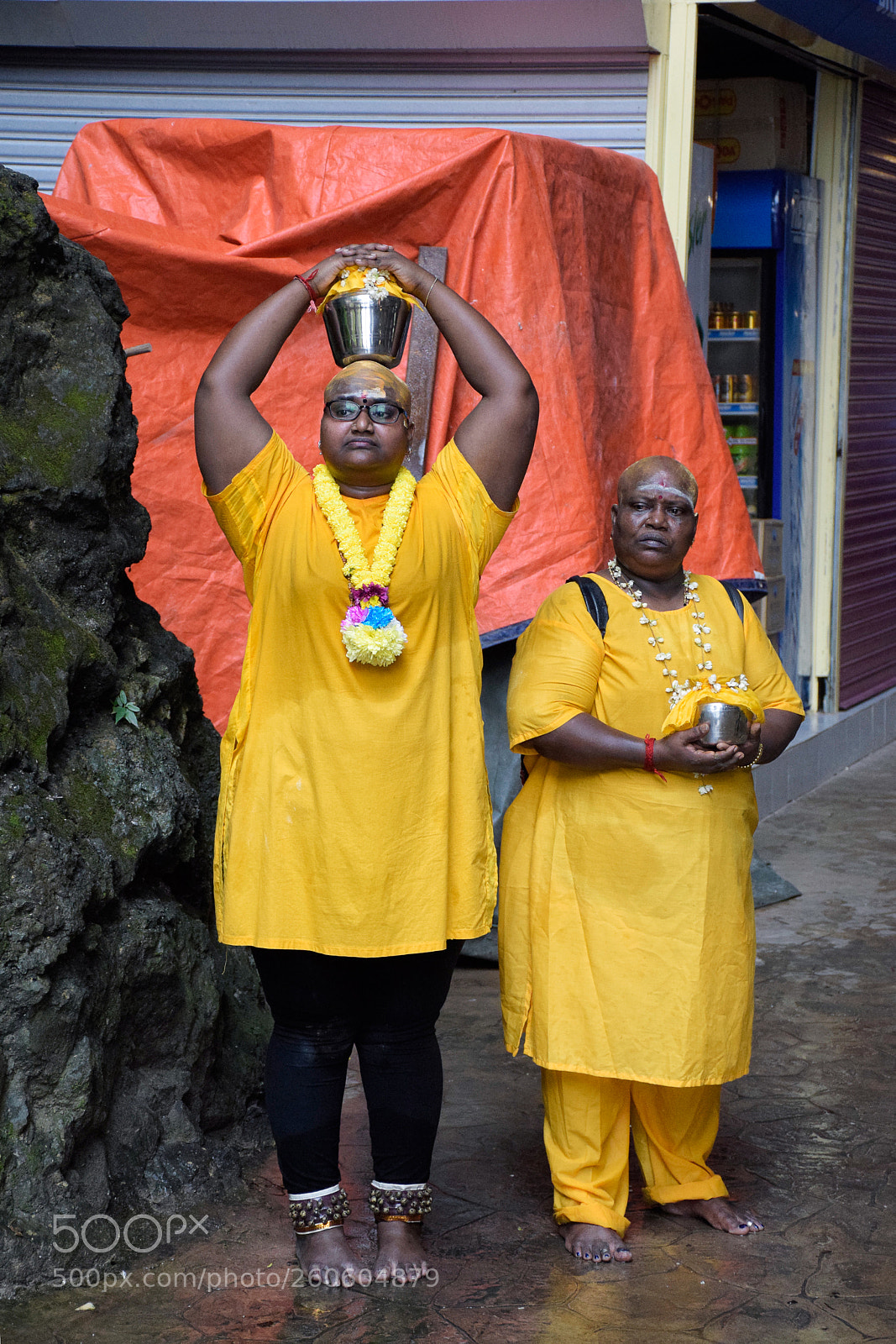 Nikon D5300 sample photo. Women on pilgrimage photography