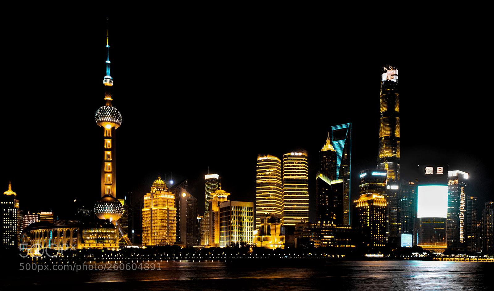 Nikon D850 sample photo. The golden bund photography