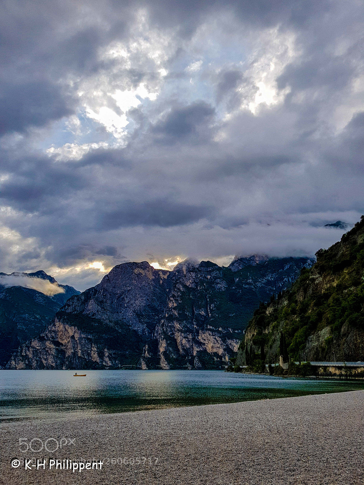 Samsung Galaxy S8 sample photo. Torbole italy , the photography