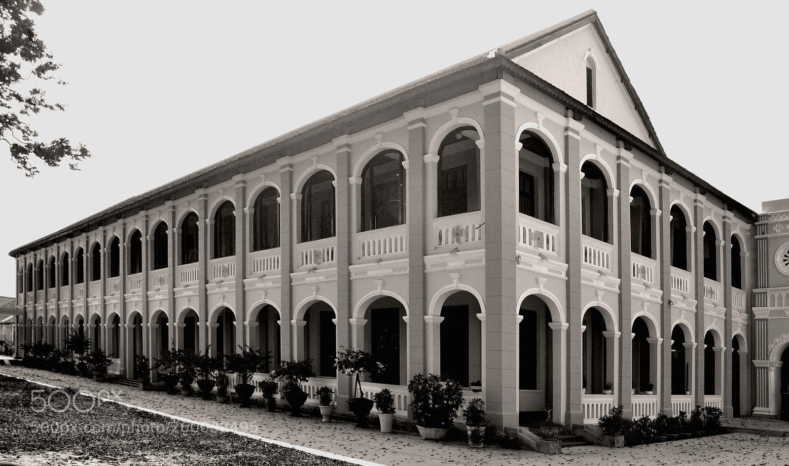 Nikon D90 sample photo. Ancient building photography