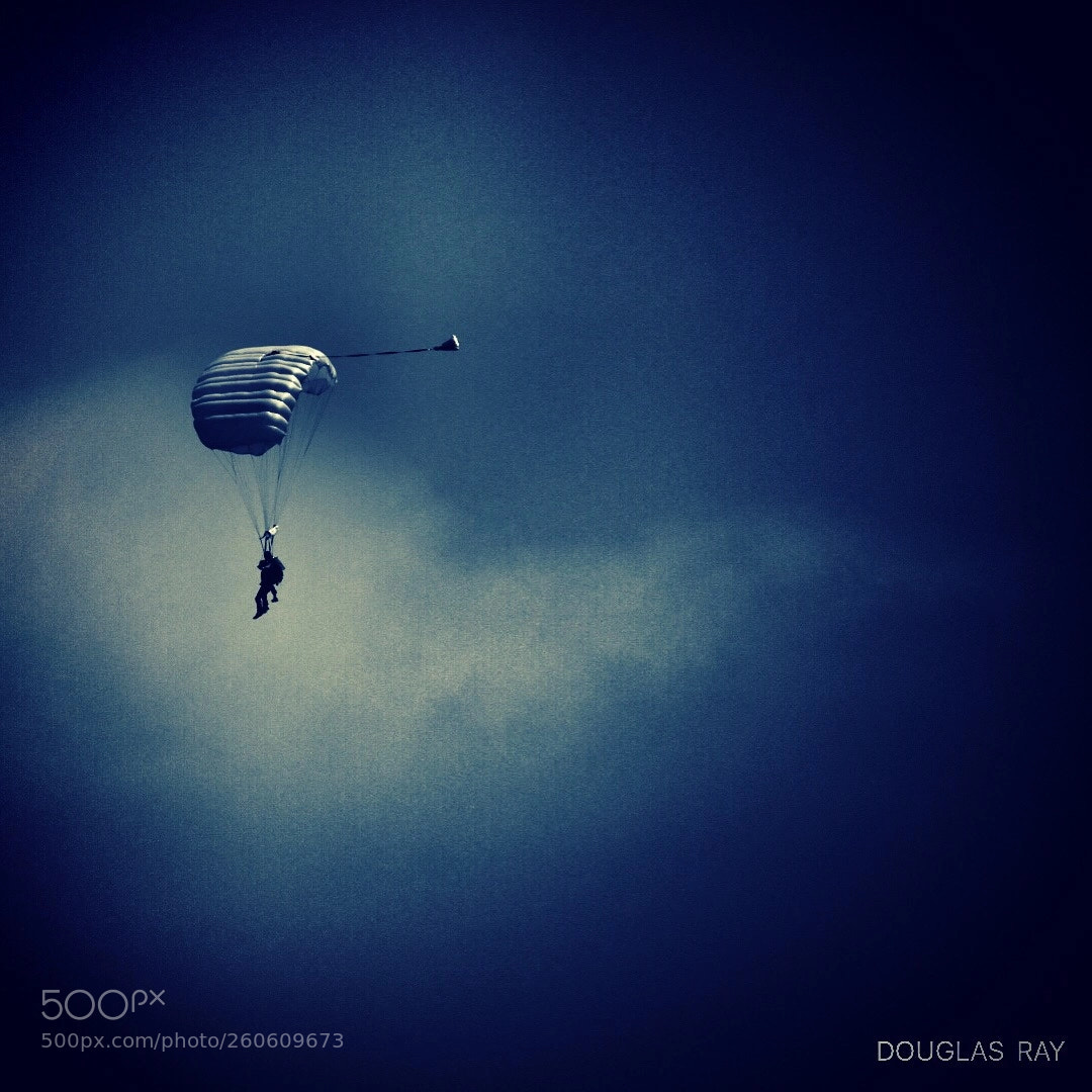 Nikon D3400 sample photo. Sky diver photography