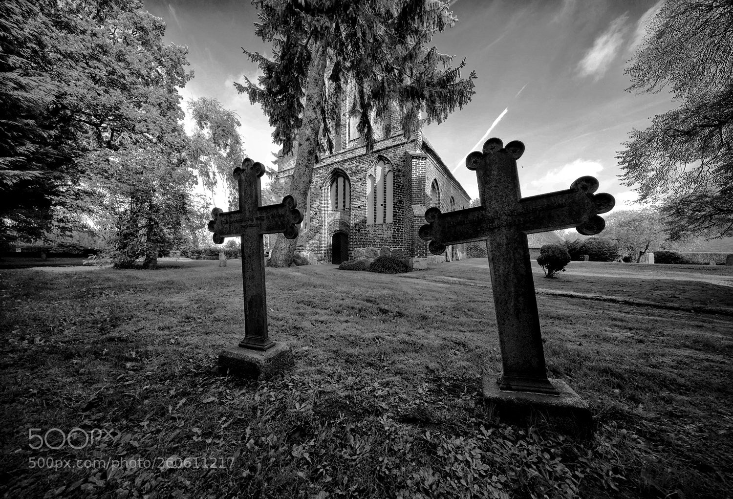 Sony a7R sample photo. Churchyard photography