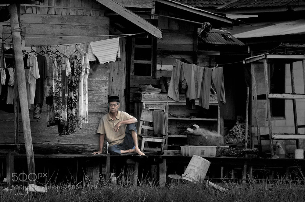 Nikon D90 sample photo. The old man photography