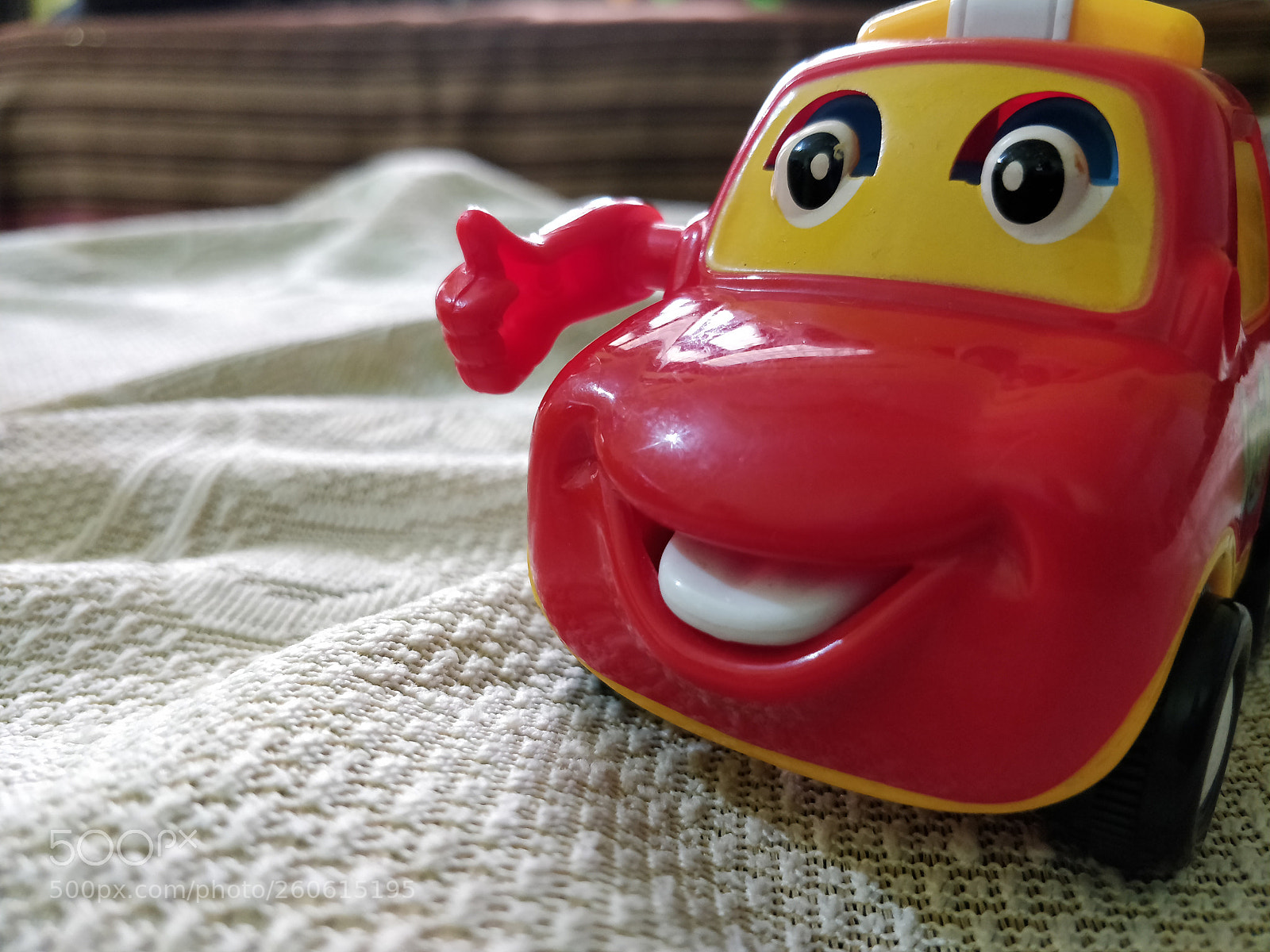 OnePlus 5 sample photo. Toy photography