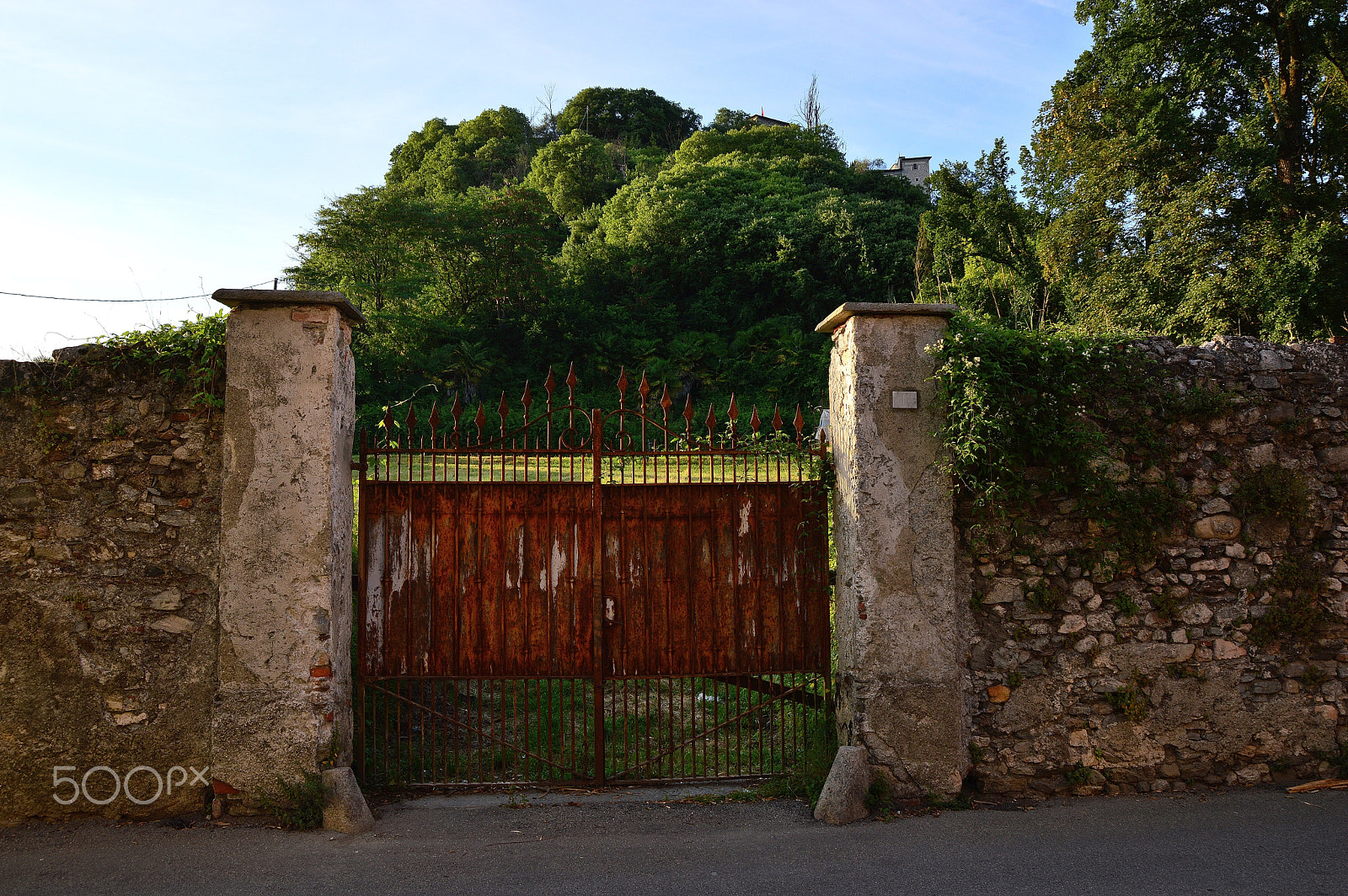 Nikon D3200 sample photo. Tor in mauer photography