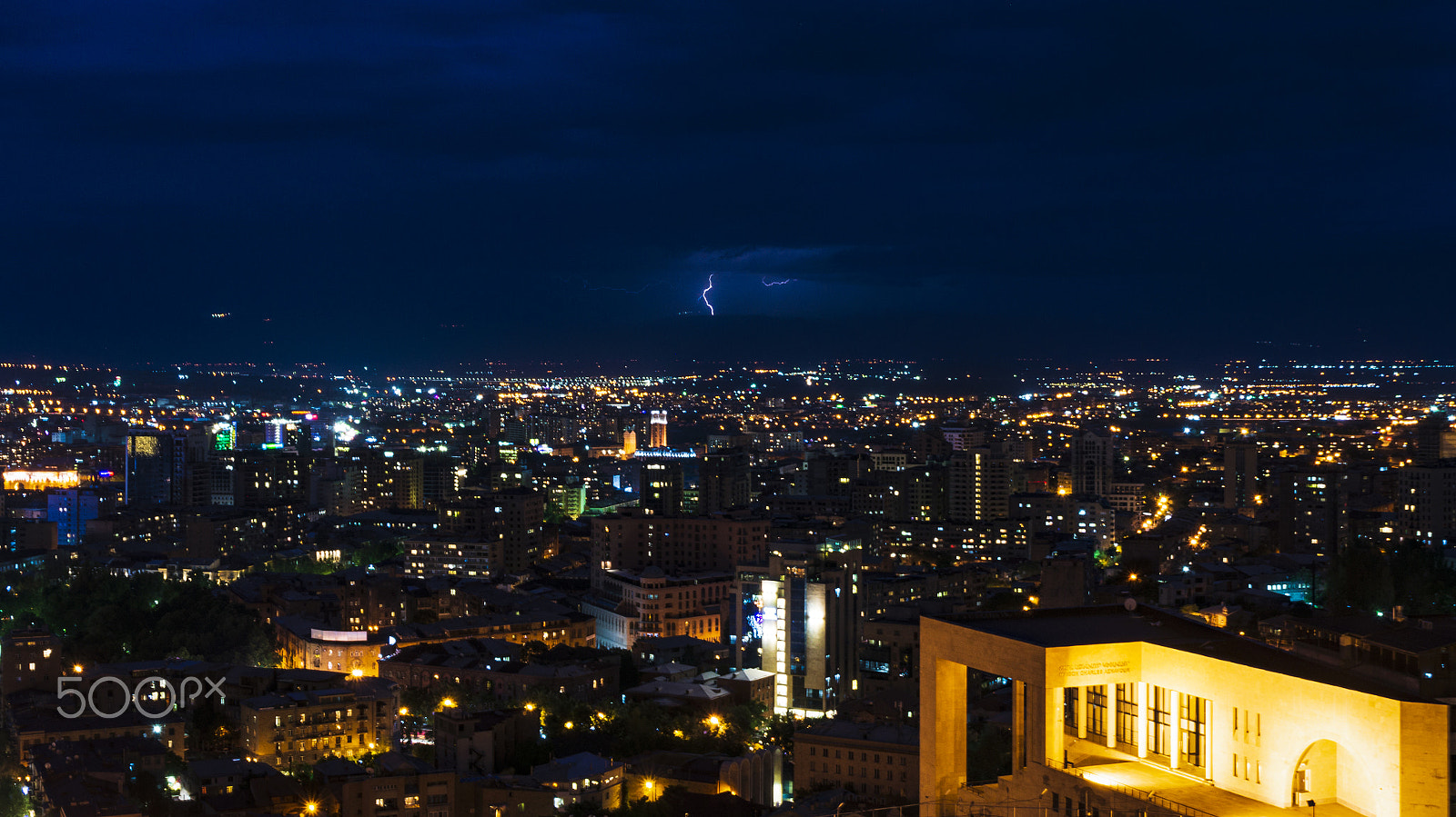 Sony Alpha NEX-5N sample photo. Lightning photography