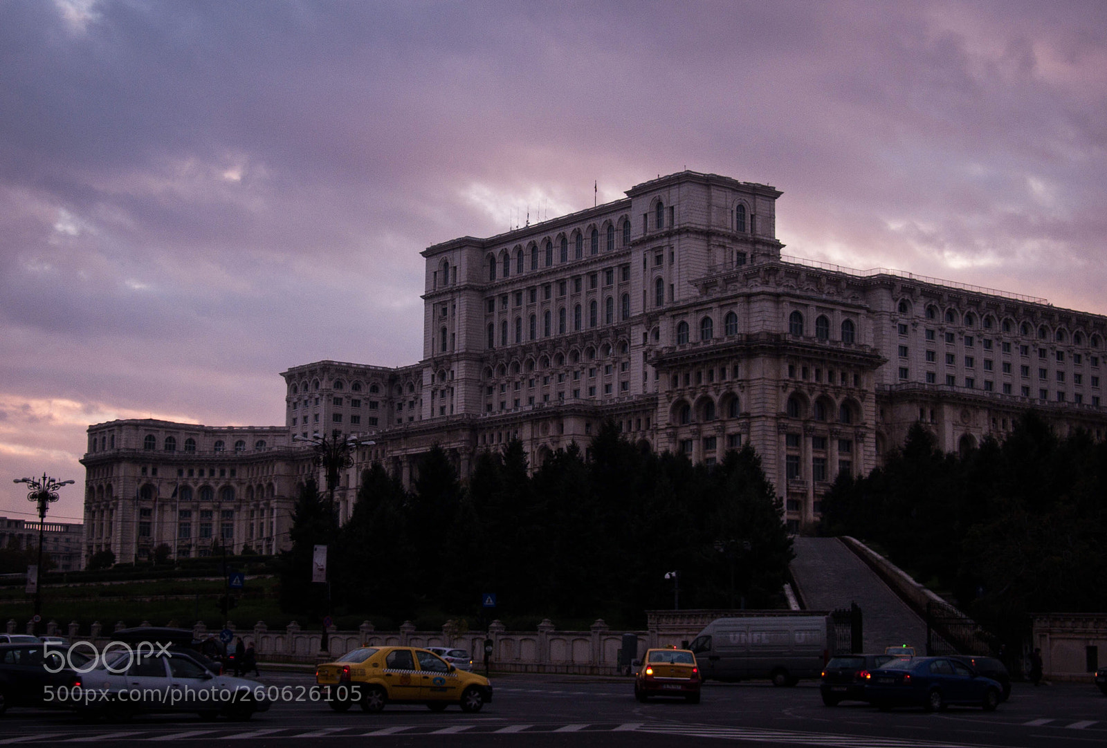 Panasonic DMC-FZ50 sample photo. Pallace of parliament photography