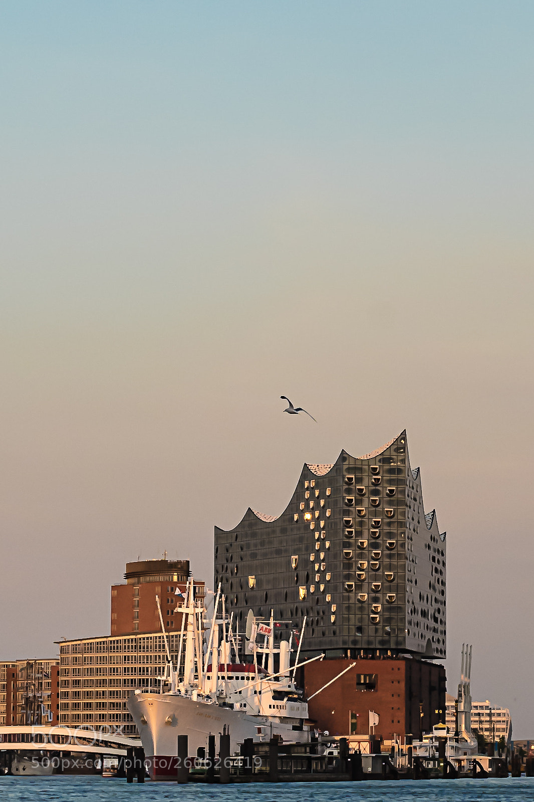 Nikon D750 sample photo. Sunset harbor hamburg photography