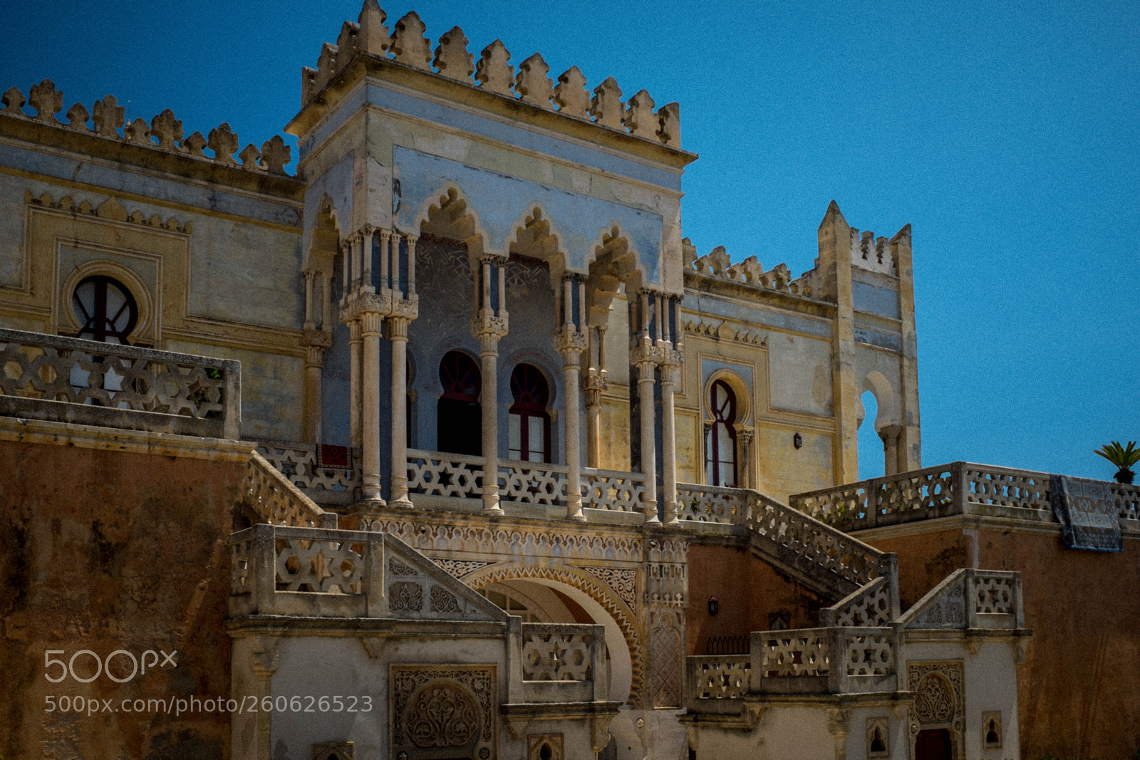 Fujifilm X100S sample photo. Puglia palazzo photography