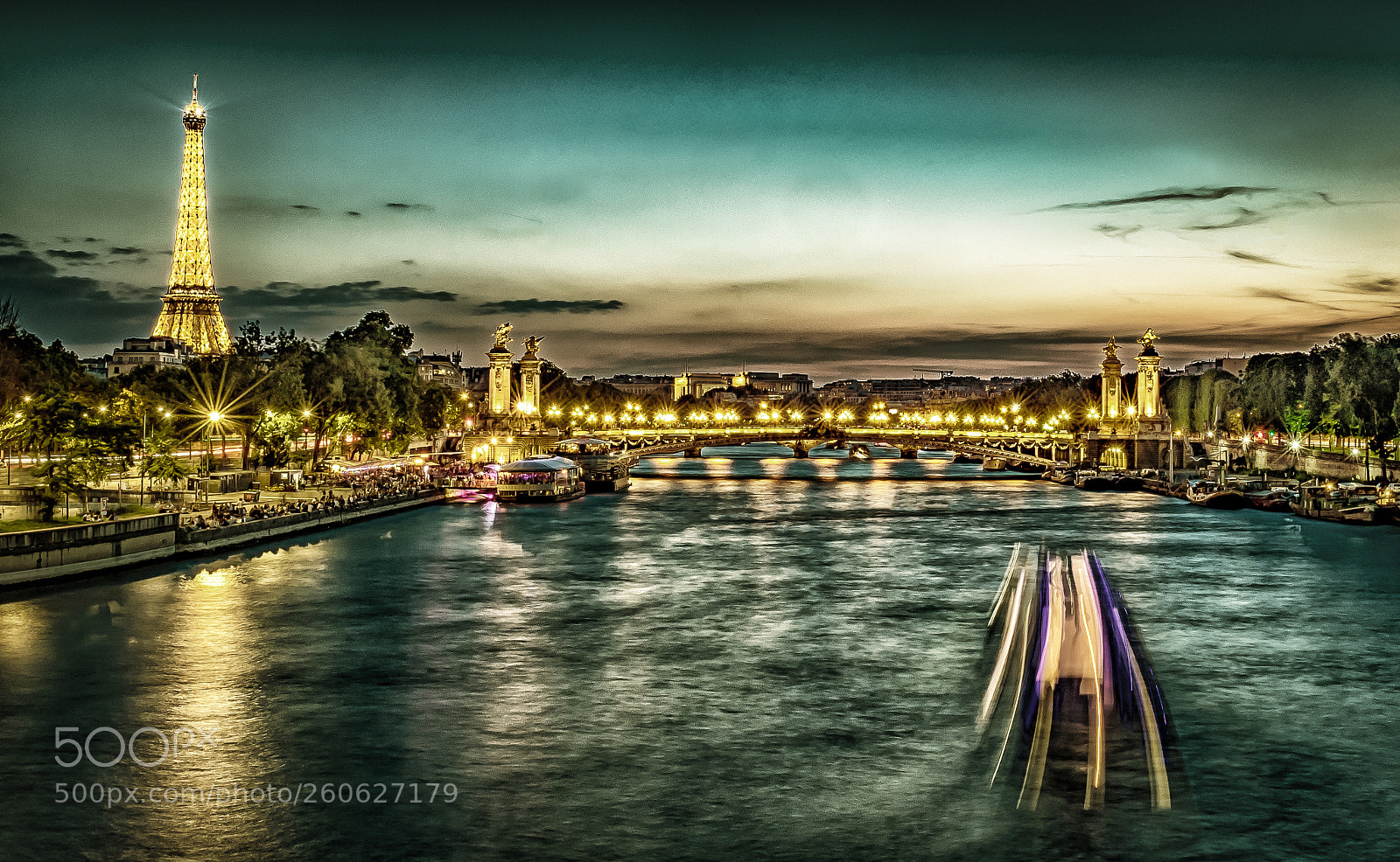 Nikon D5 sample photo. Paris on a spring photography