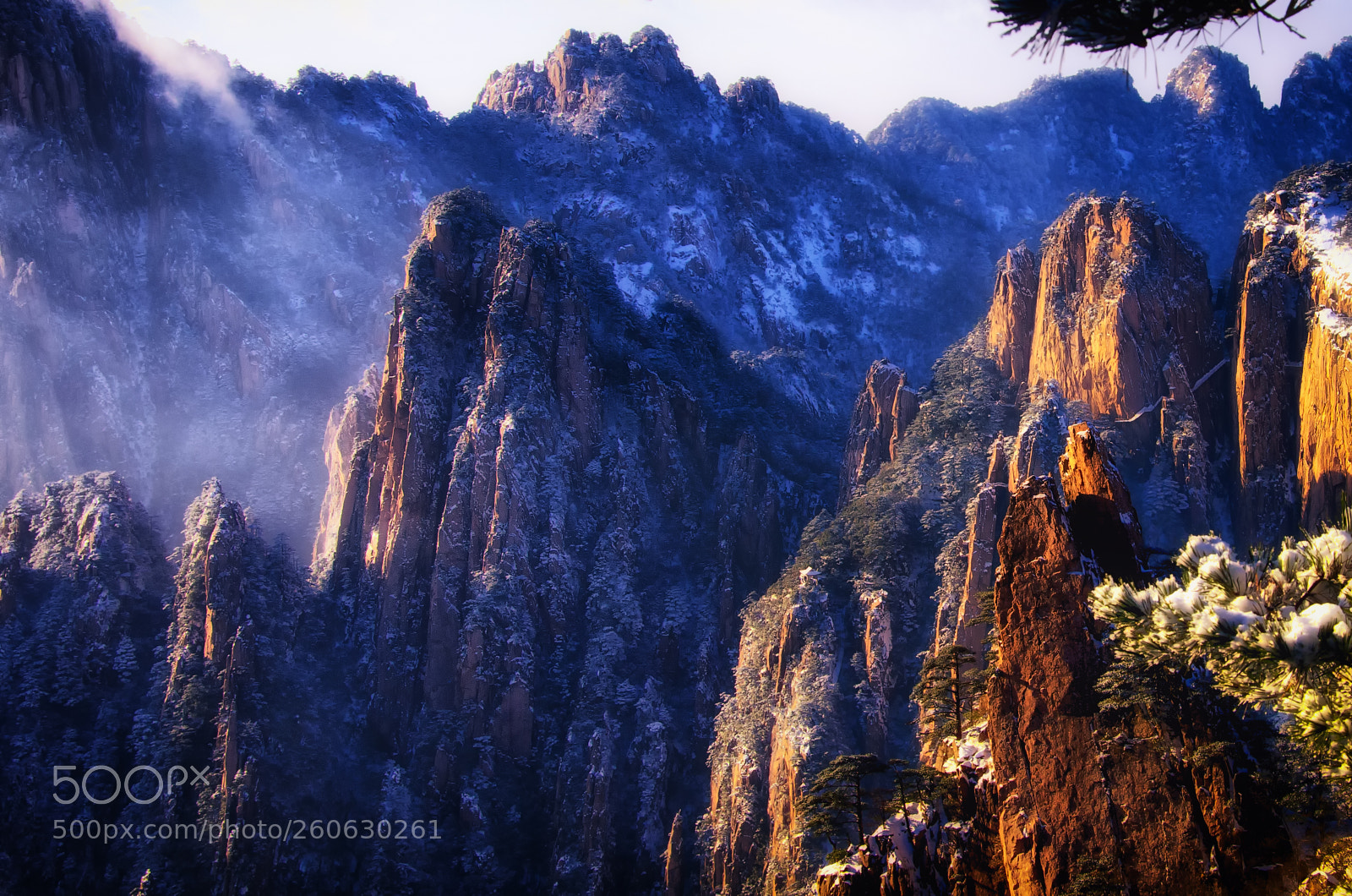 Nikon D7000 sample photo. 夕阳下的黄山 photography