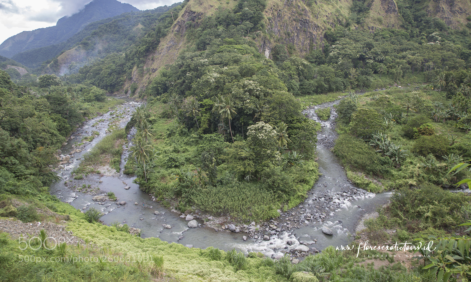 Canon EOS 6D sample photo. Landscape near ende photography