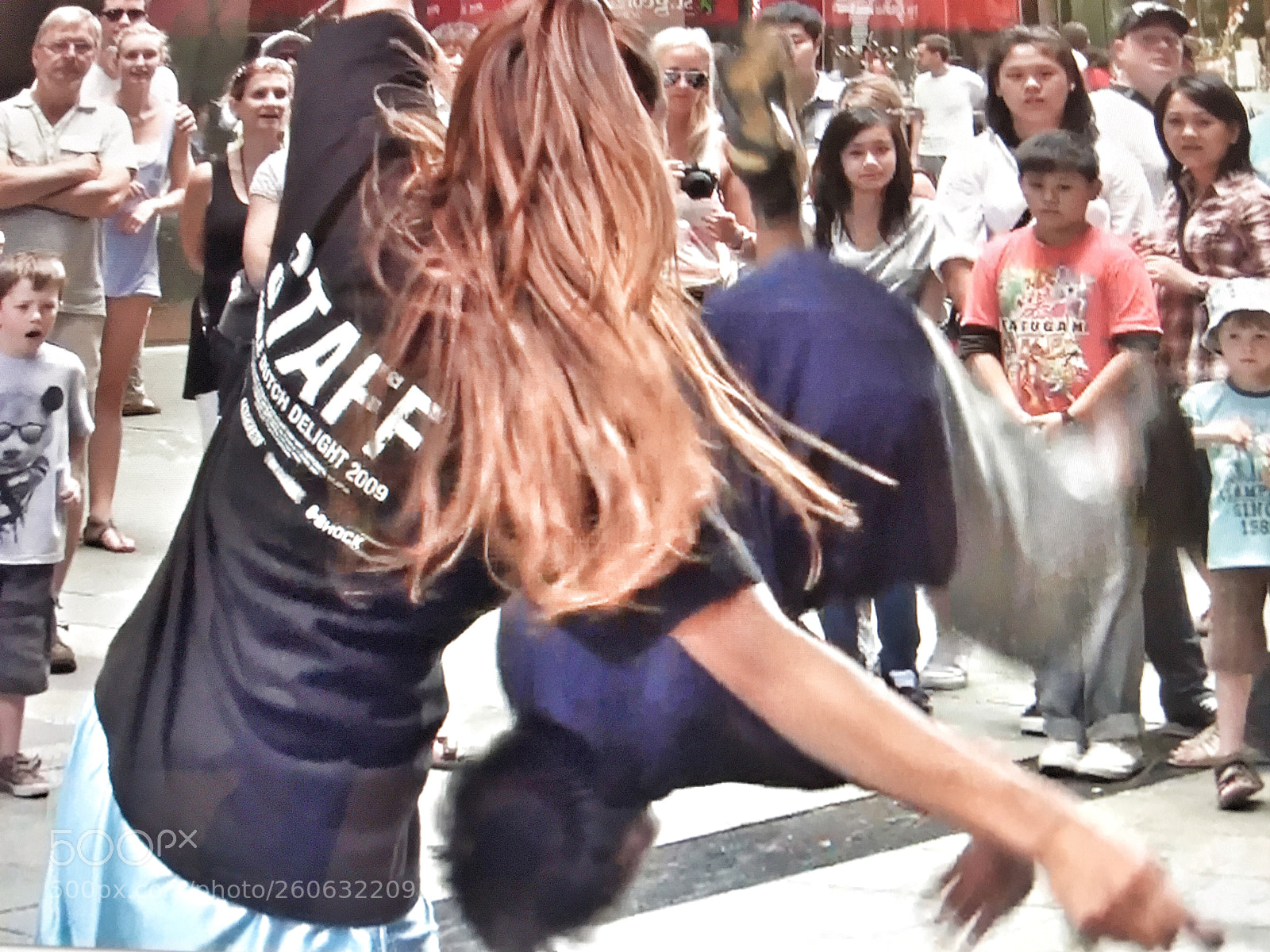 Apple iPhone 6 Plus sample photo. Popmixer.acrobatic skipping... photography