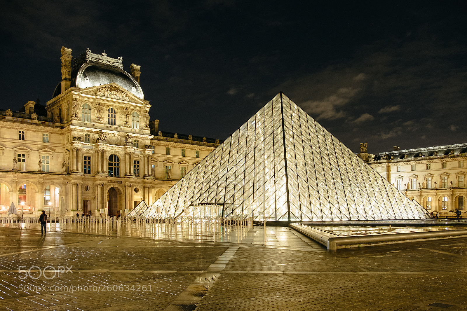 Fujifilm X-T1 sample photo. Louvre pyramid at night photography