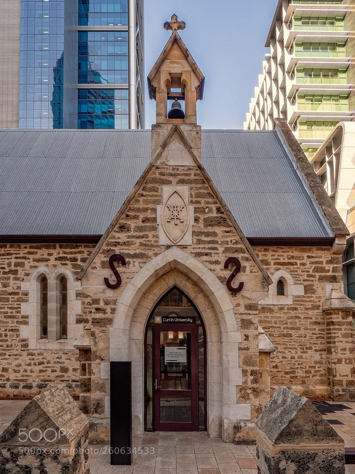 Olympus OM-D E-M10 sample photo. Perth city walk photography