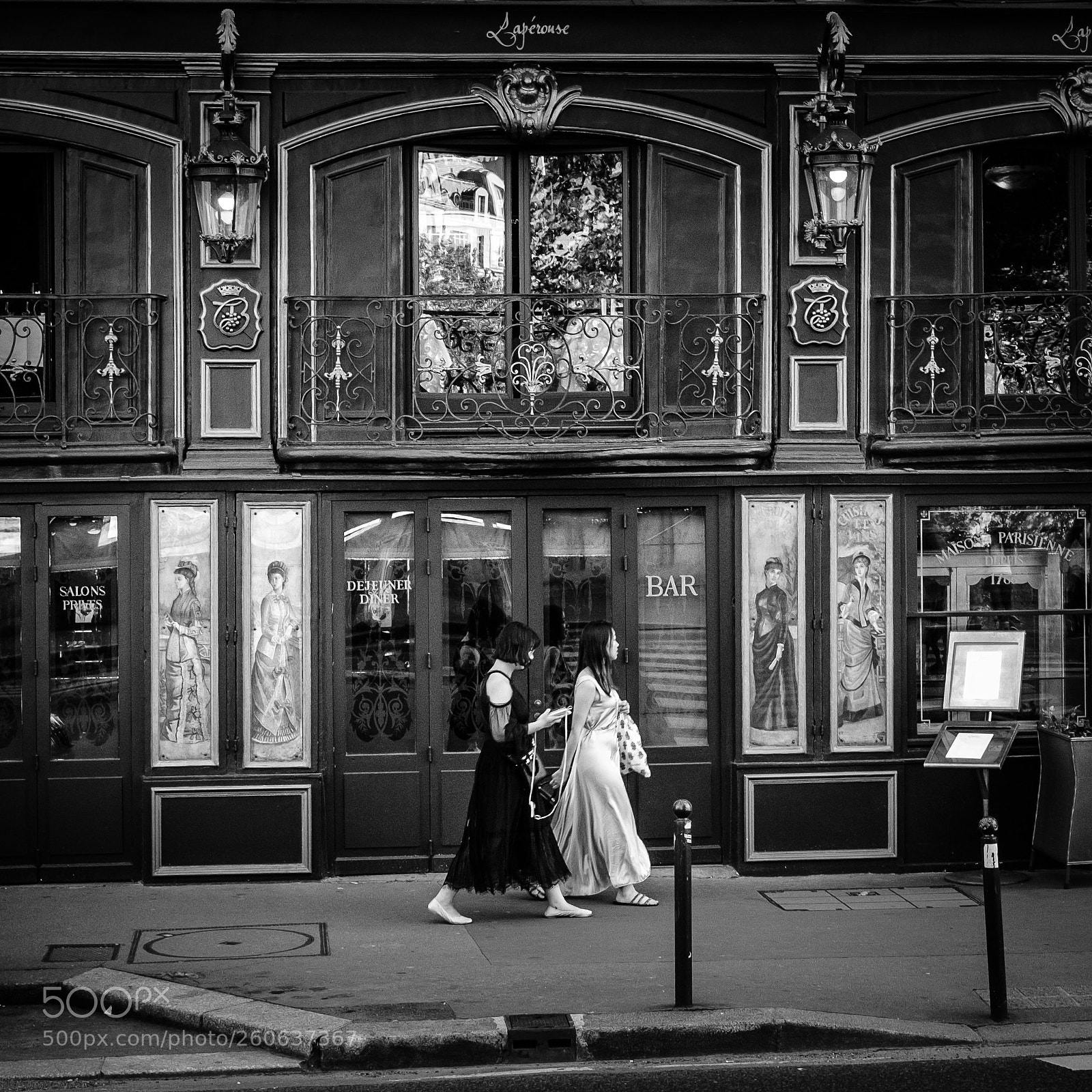 Fujifilm X-Pro2 sample photo. Streets of paris xxxvii photography