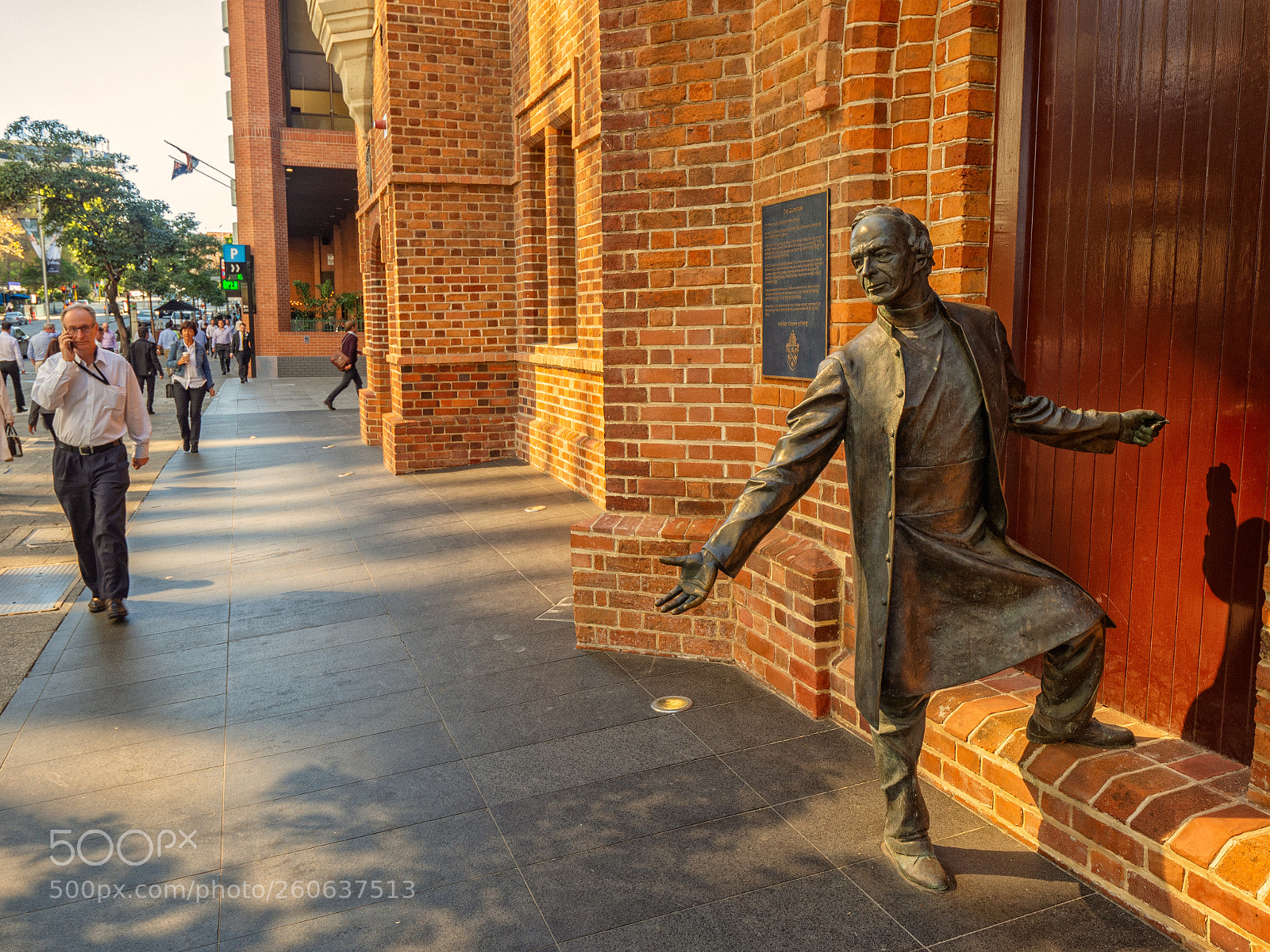 Olympus OM-D E-M10 sample photo. Perth city walk photography