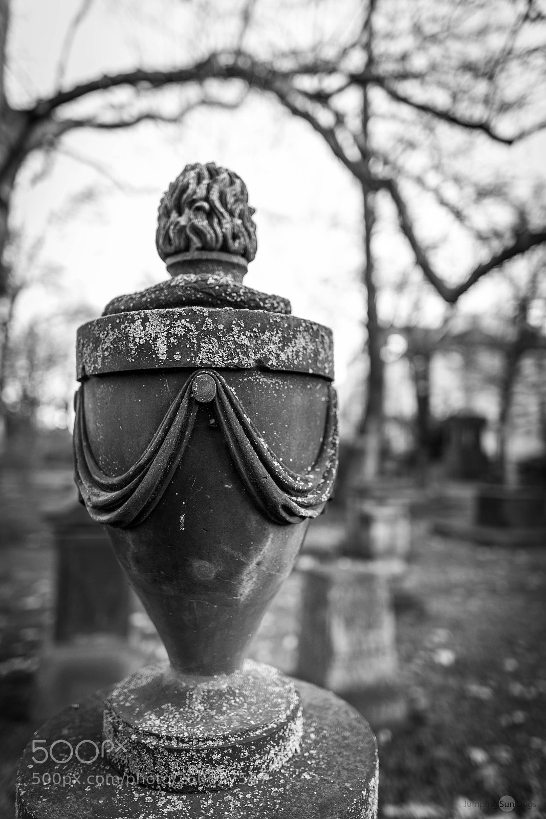 Canon EOS 6D sample photo. Urn photography
