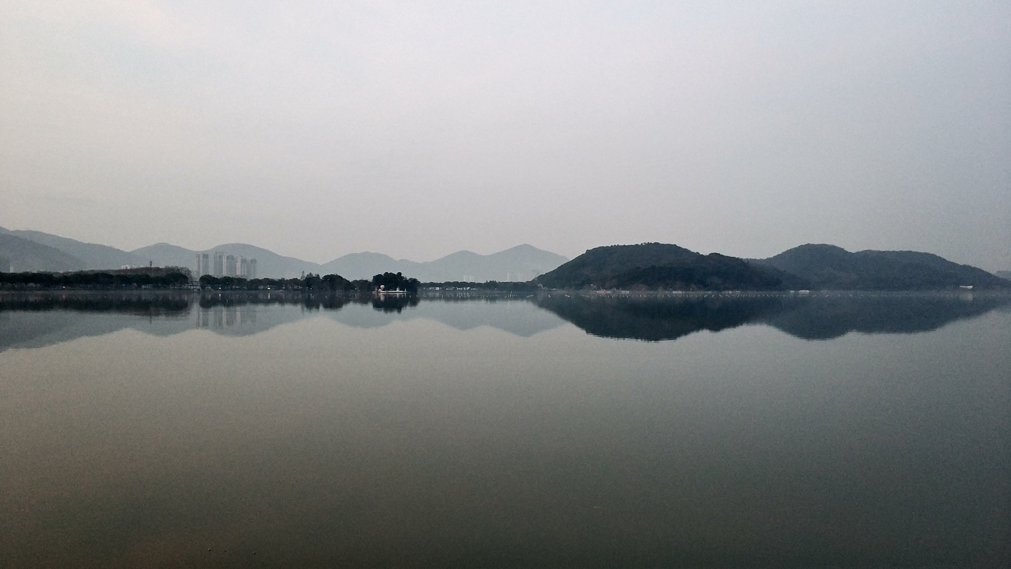 Xiaomi Mi Note 3 sample photo. Quit morning photography