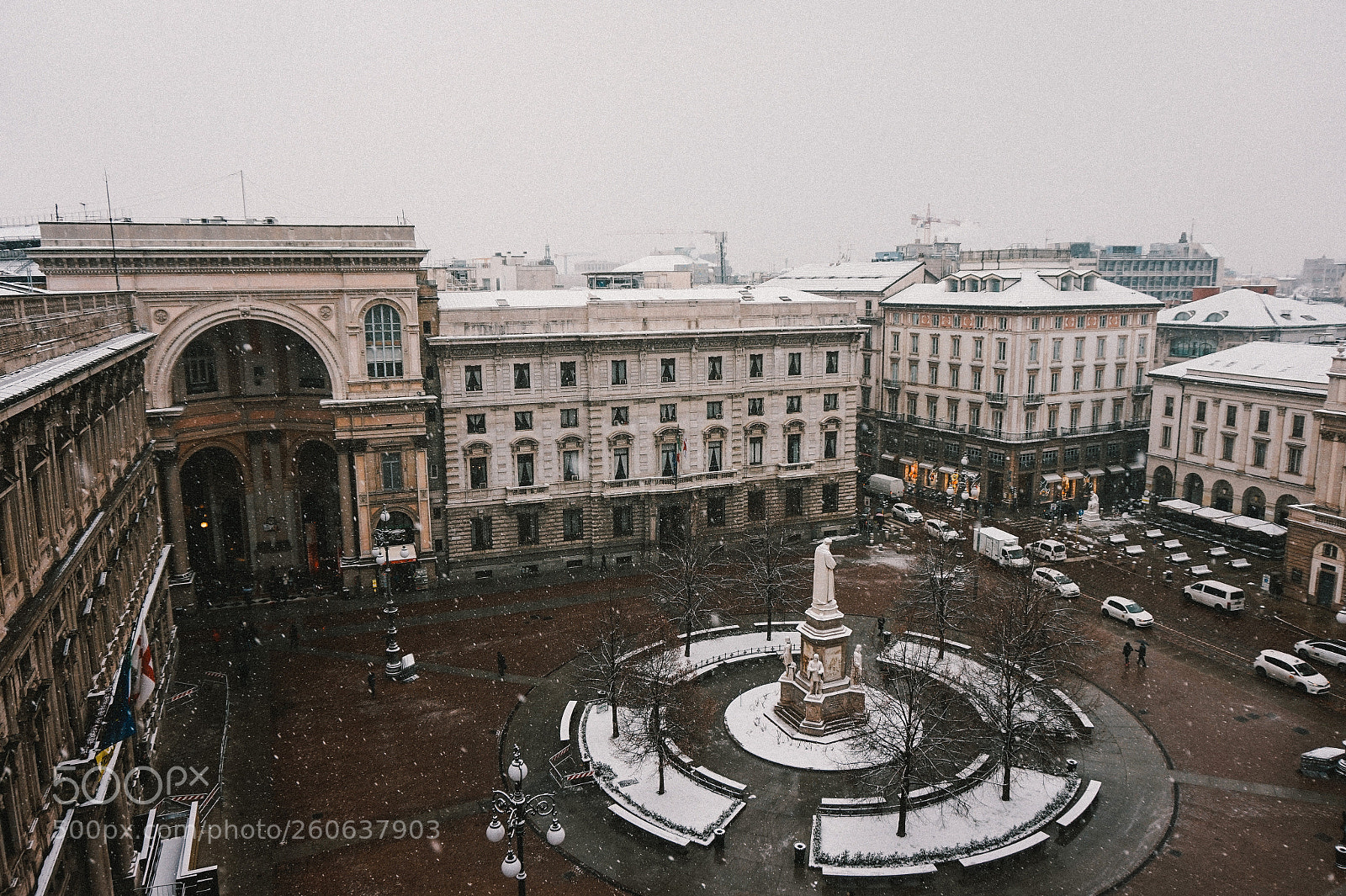 Sony Alpha a5000 (ILCE 5000) sample photo. Milano photography