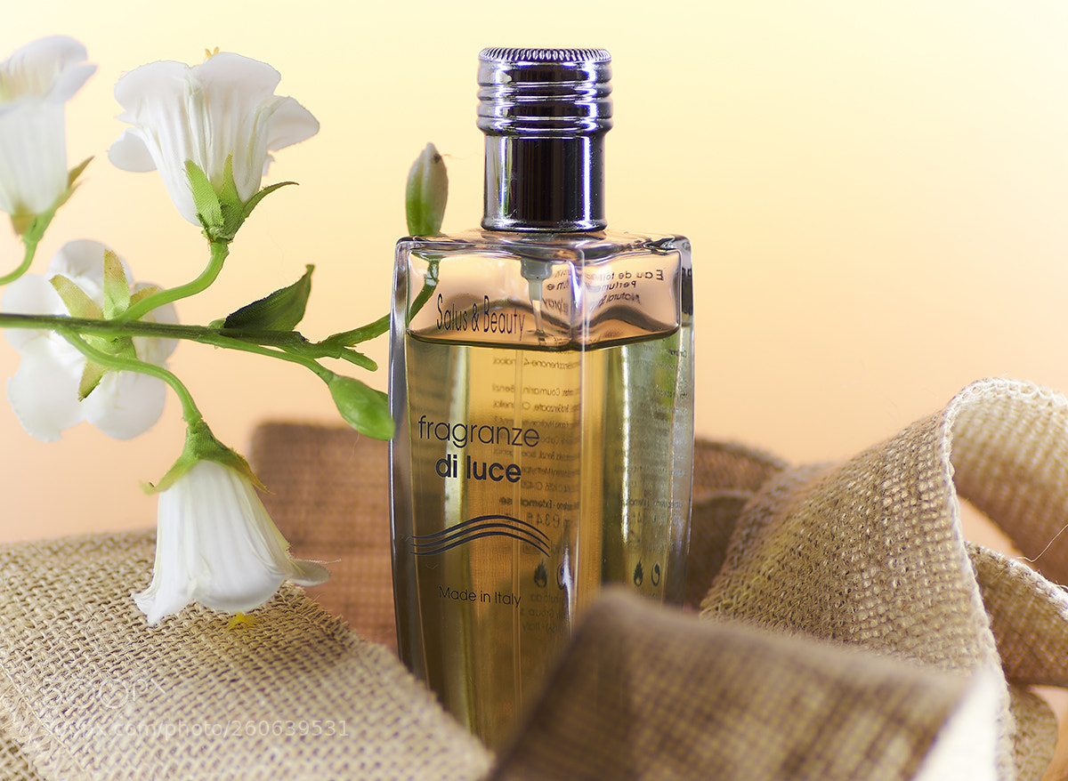 Fujifilm X-T2 sample photo. Perfume photography